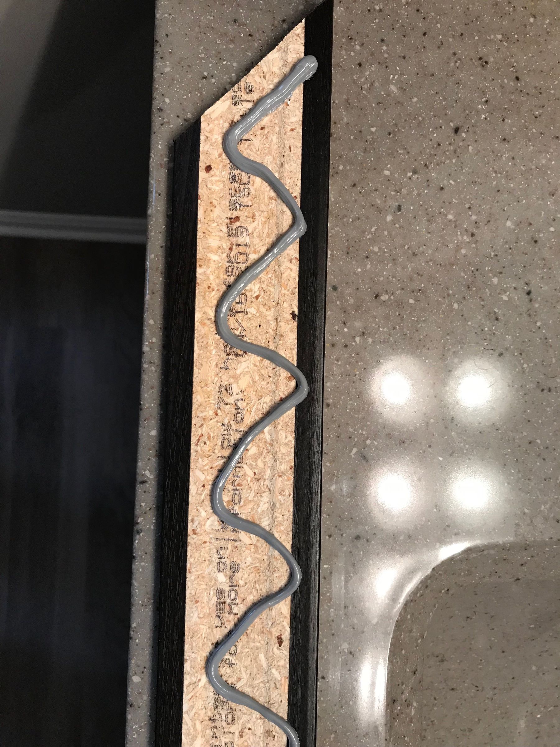 Cheap, Easy, Anyone Can DIY Mirror Frame! 3 Steps Instructables