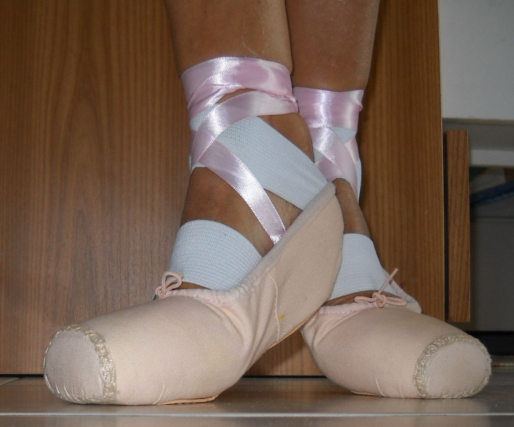 How I Prepare Pointe Shoes : 5 Steps (With Pictures) - Instructables