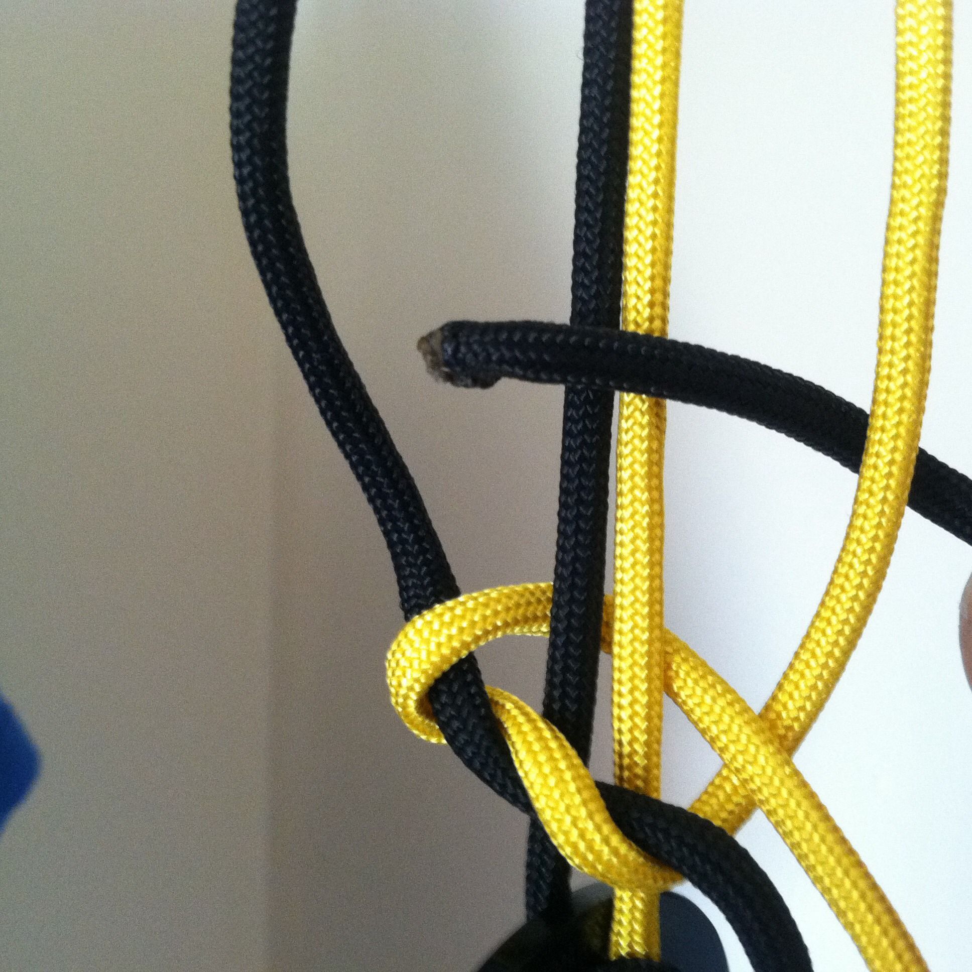 Ladder Bracket Or Trilobite Paracord Bracelet 8 Steps Instructables