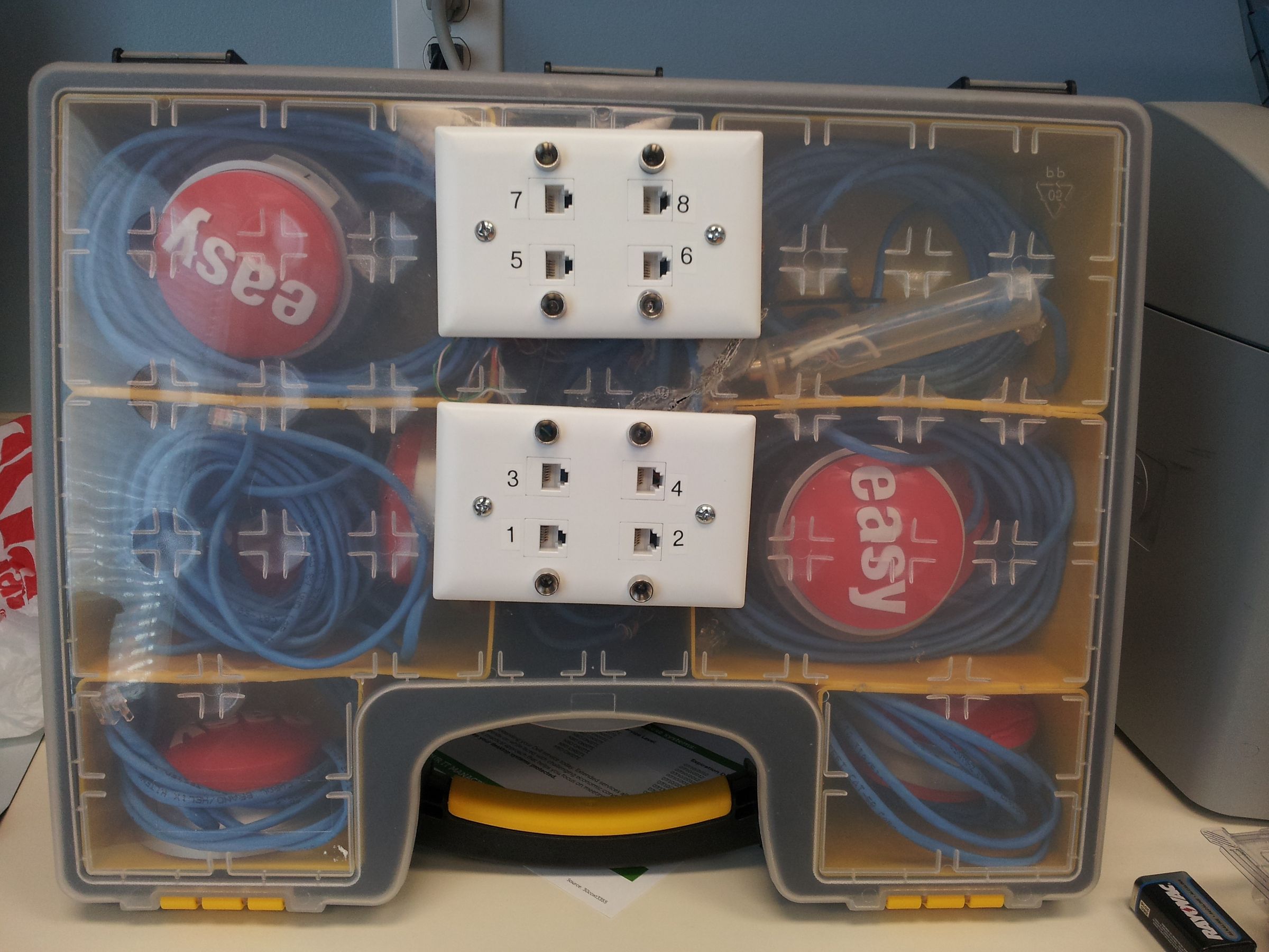 Quiz Show Buzzer System Using Staples Easy Button 7 Steps (with