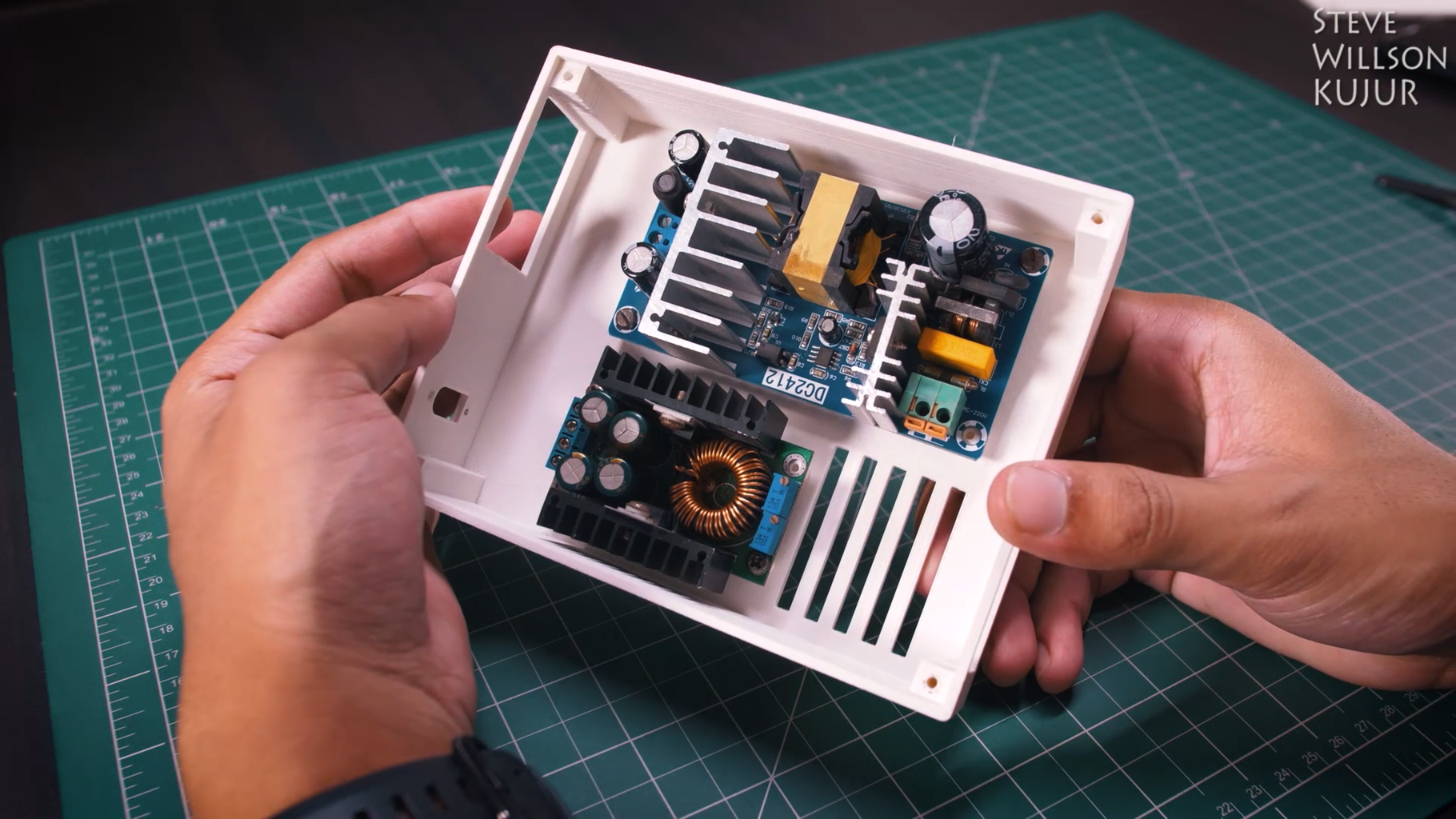 DIY Lithium Battery Charger 15 Steps Circuit Diagram