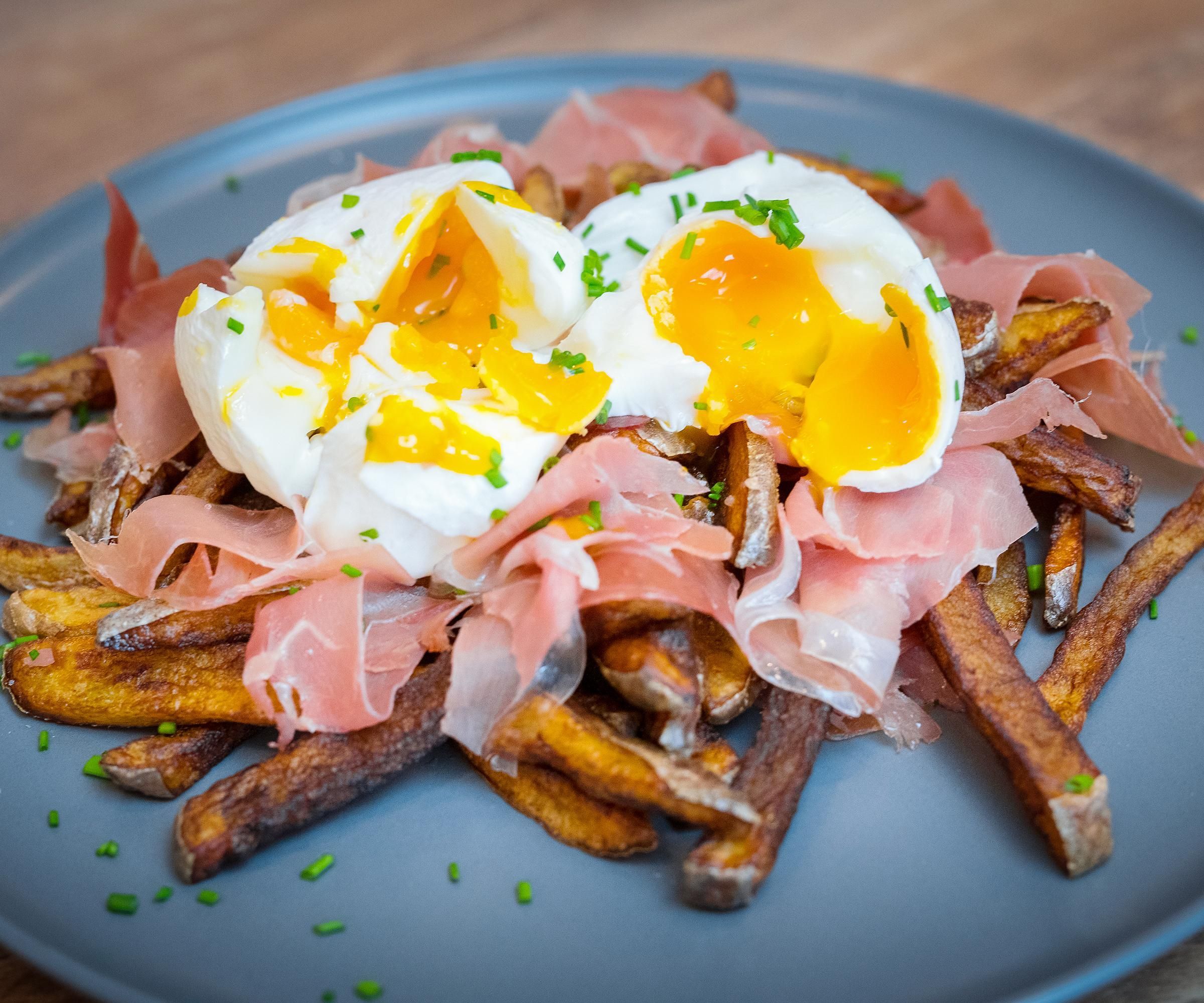 Spanish Broken Eggs (Huevos Rotos) With Jamon Serrano