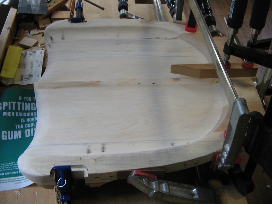 Colar metades do assento