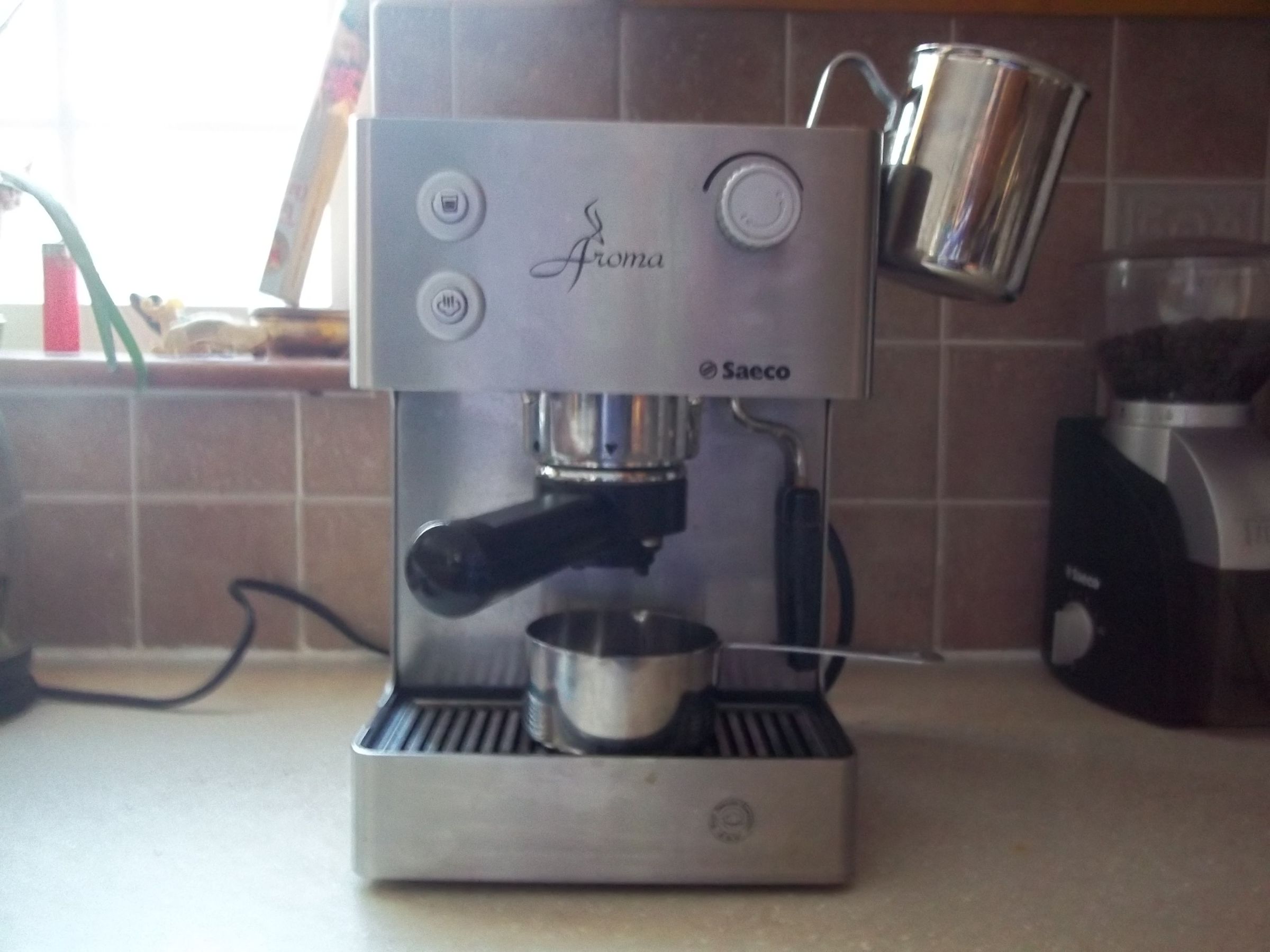 Using Saeco Aroma Expresso Machine 