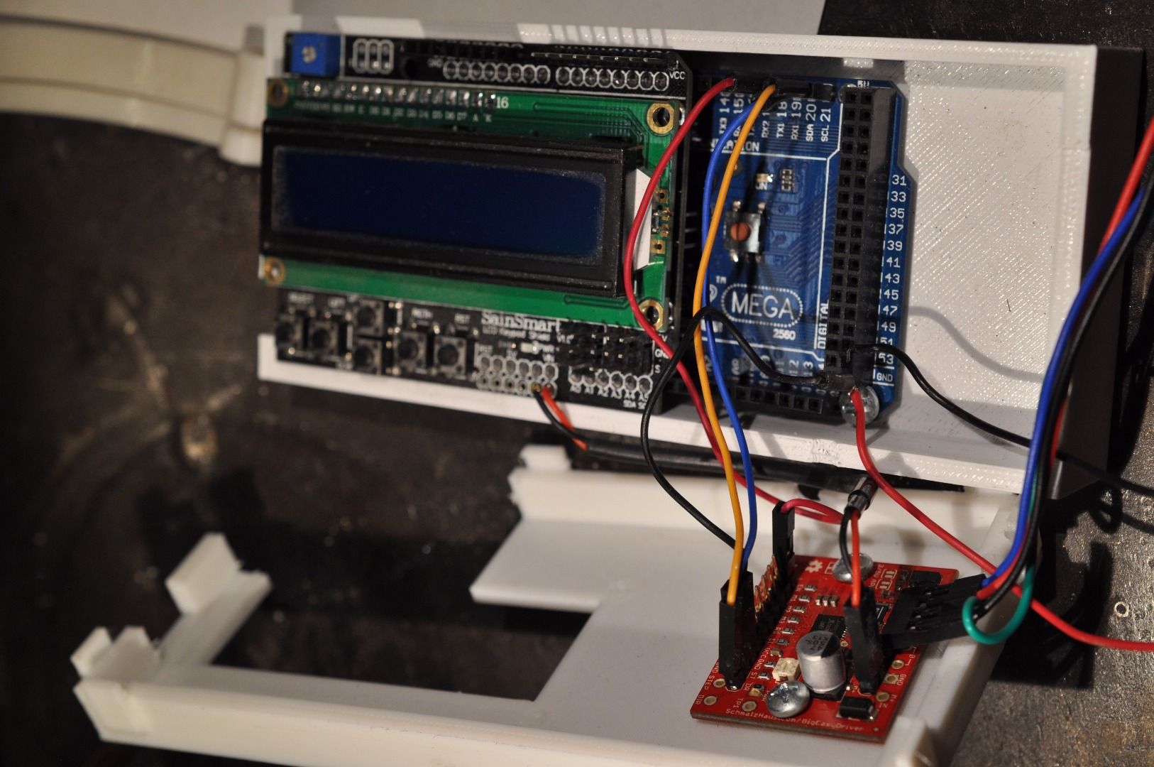 Build a DIY Desktop 3d Scanner With Infinite Resolution. 8 Steps