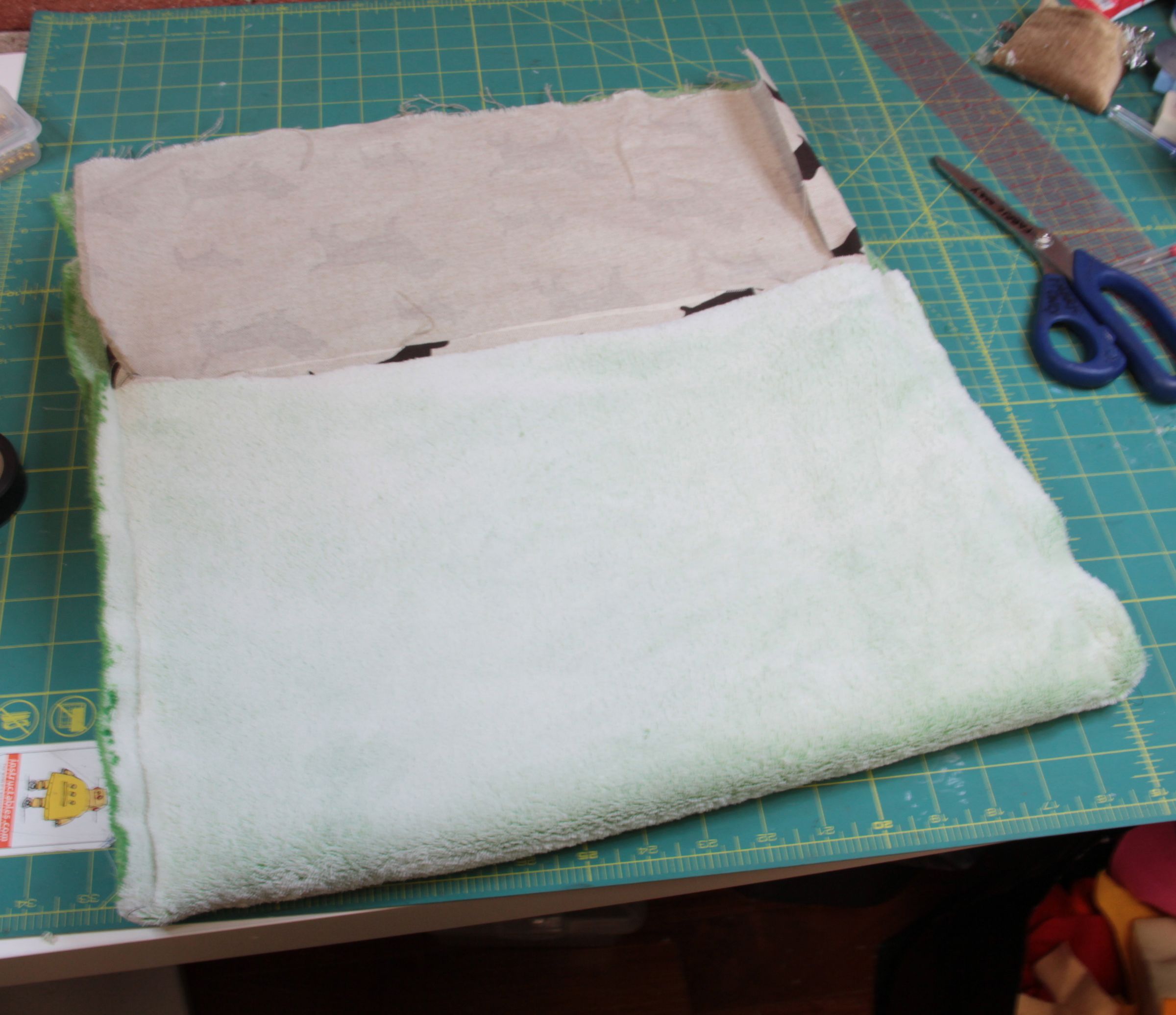 Easy to Make Laptop Sleeve 6 Steps (with Pictures) Instructables