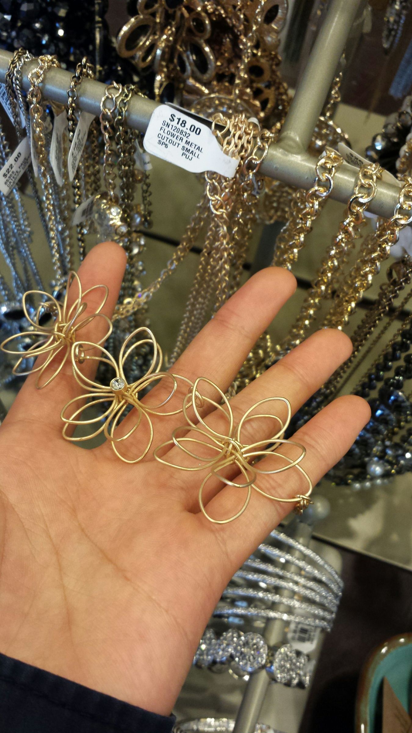 Wire Flower Necklace : 10 Steps (with 