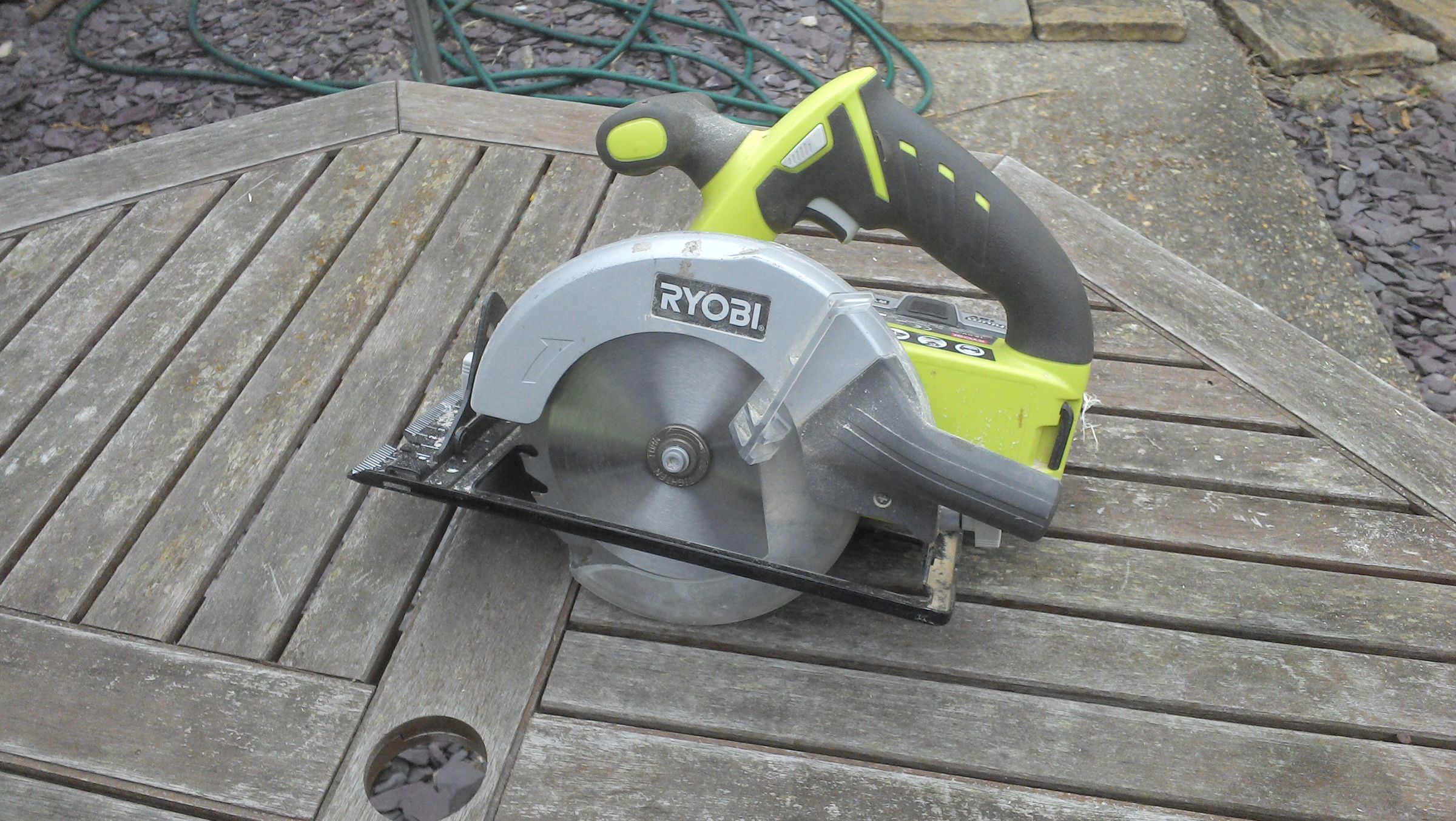 Circular Saw Dust Extraction Quick, Cheap and Easy! Instructables