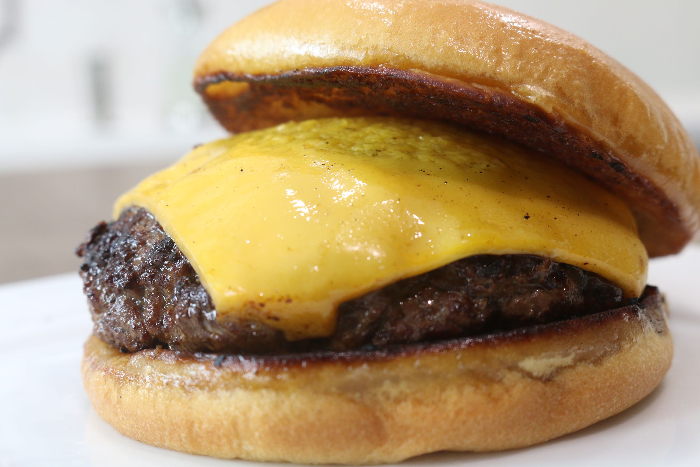 Juicy Lucy Cheeseburger 12 Steps (with Pictures) Instructables
