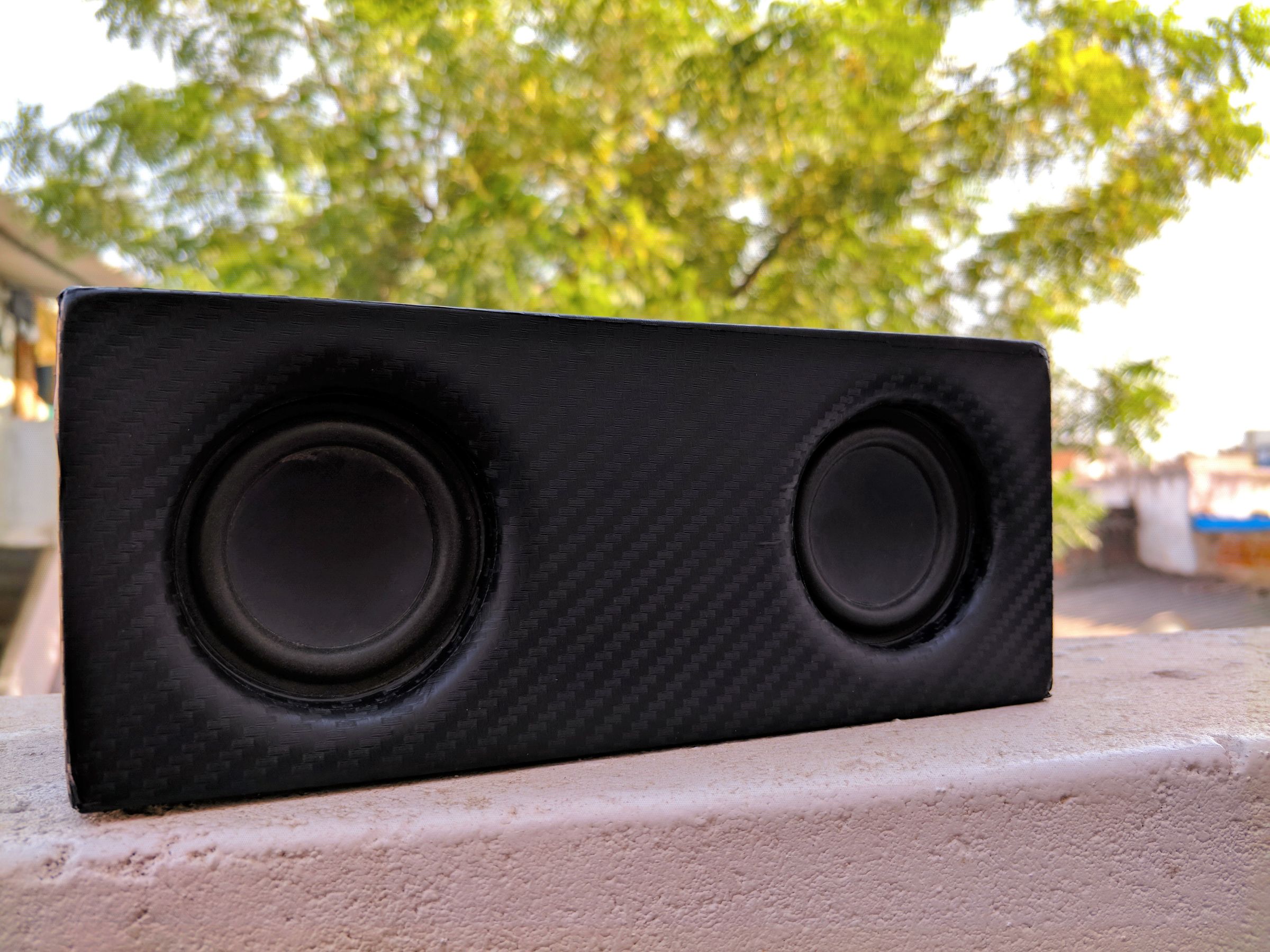 built in bluetooth speaker system