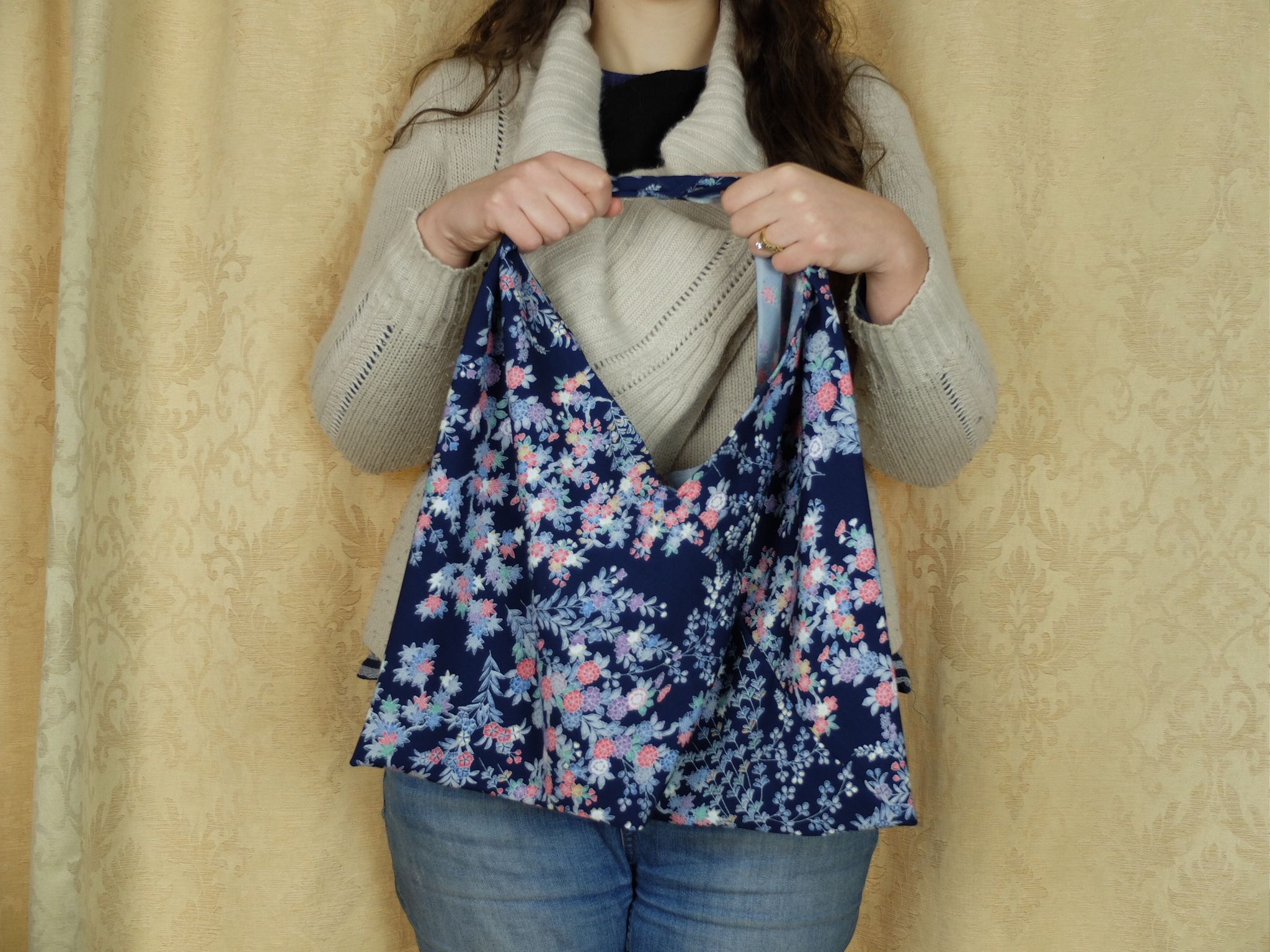 How to Make an Azuma Bukuro or Japanese Market Bag 4 Steps (with