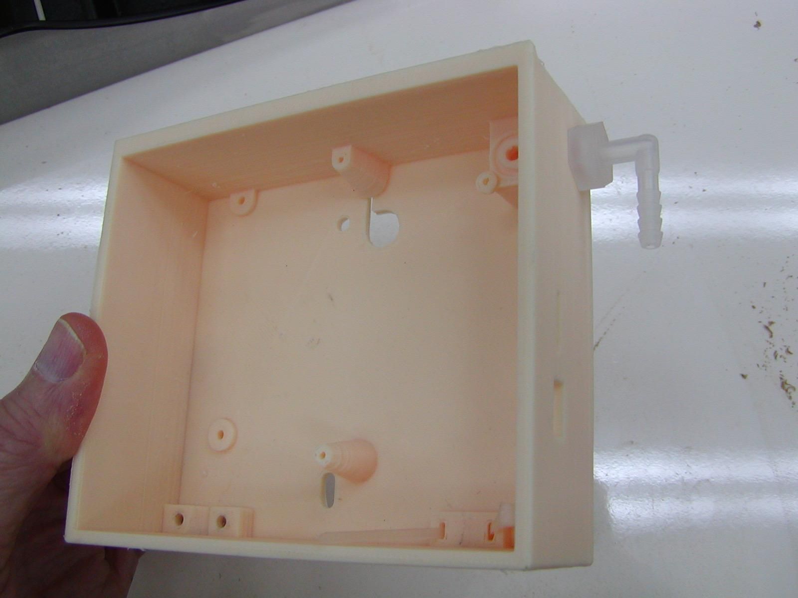 Cont Box with Adapter