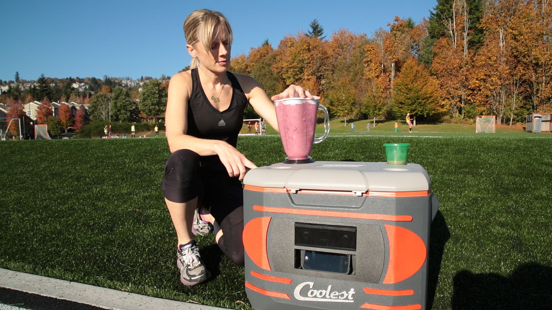 Cooler With Blender, Speaker & More 12 Steps (with Pictures