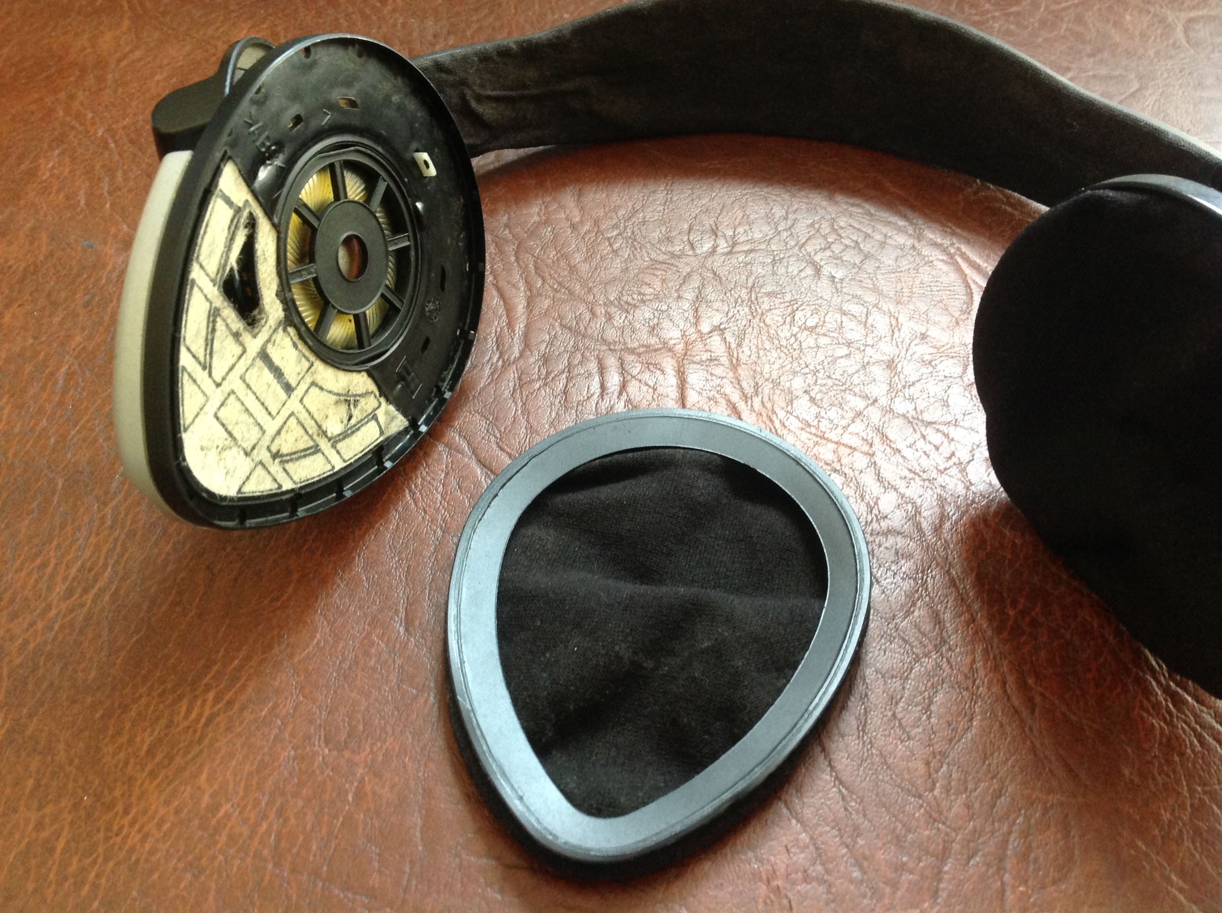 German Made Sennheiser Model HD 495 Wired Stereo Headphones | Classifieds  for Jobs, Rentals, Cars, Furniture and Free Stuff