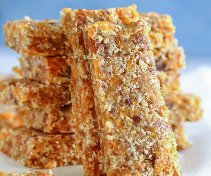 Fruity Homemade Energy Bars {Gluten Free}