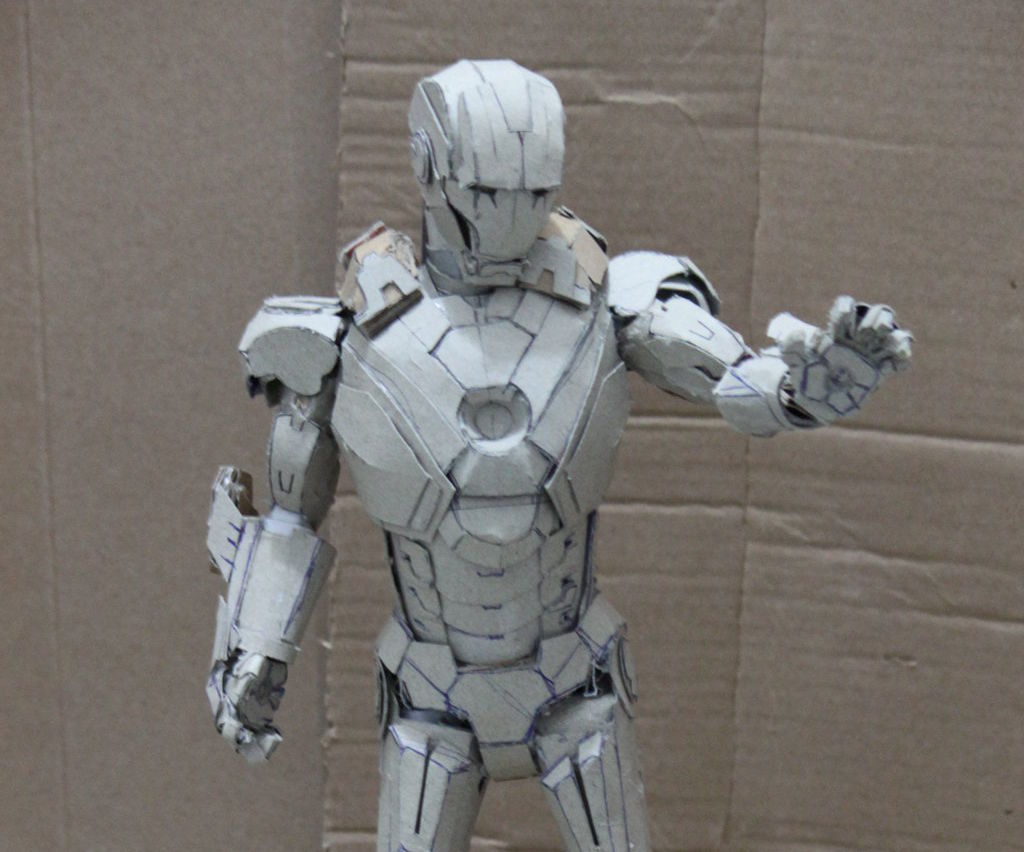 Letz Build an Ironman Mark 7 Paper Model (no Pep) 6 Steps (with Pictures) Instructables