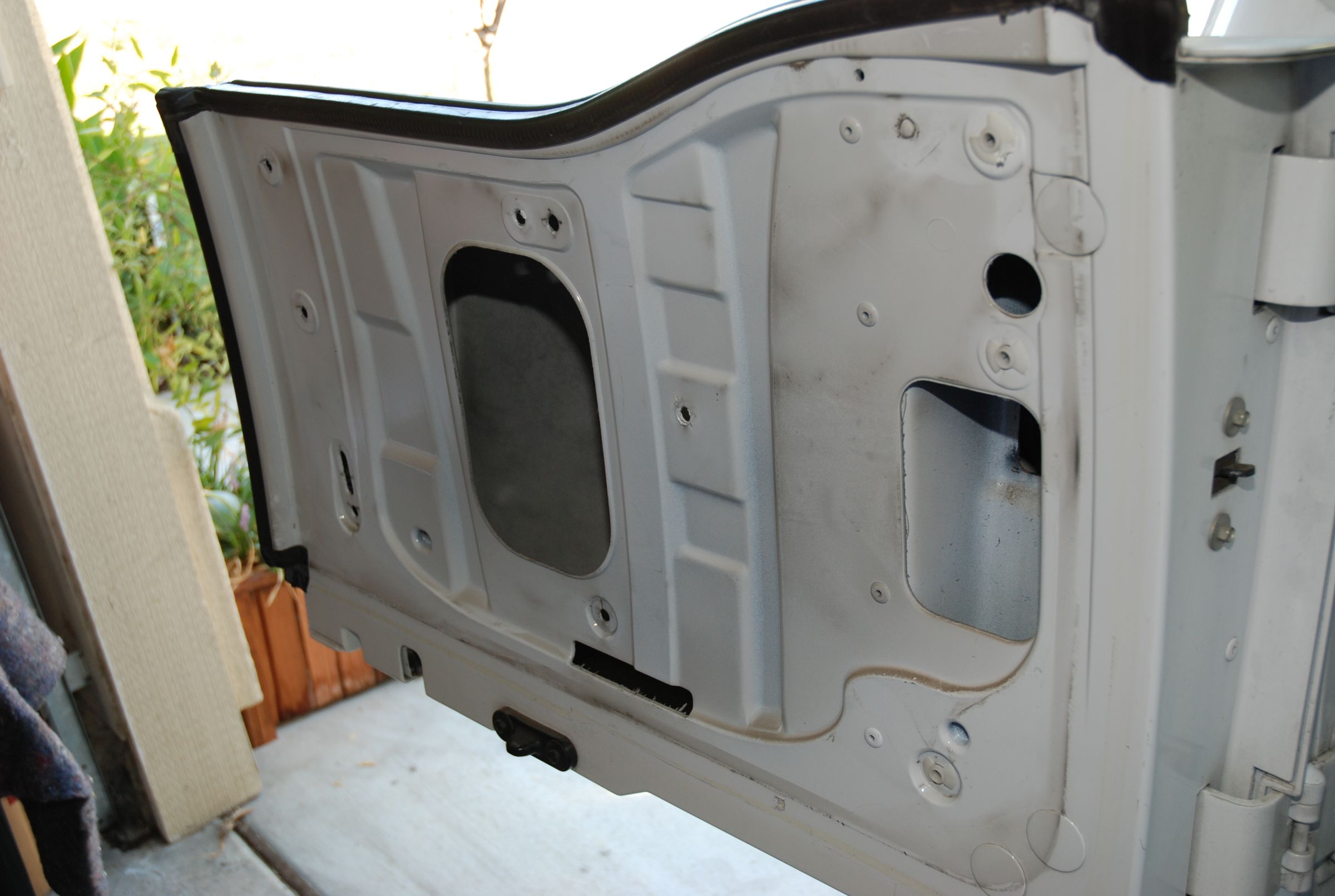 Auto Sound Deadening Part II More Matting and Using Expanding Foam