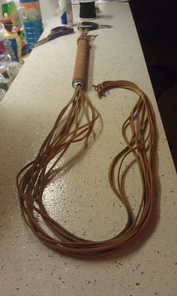 Paracord Cat O' Nine Tails 7 Steps Instructables