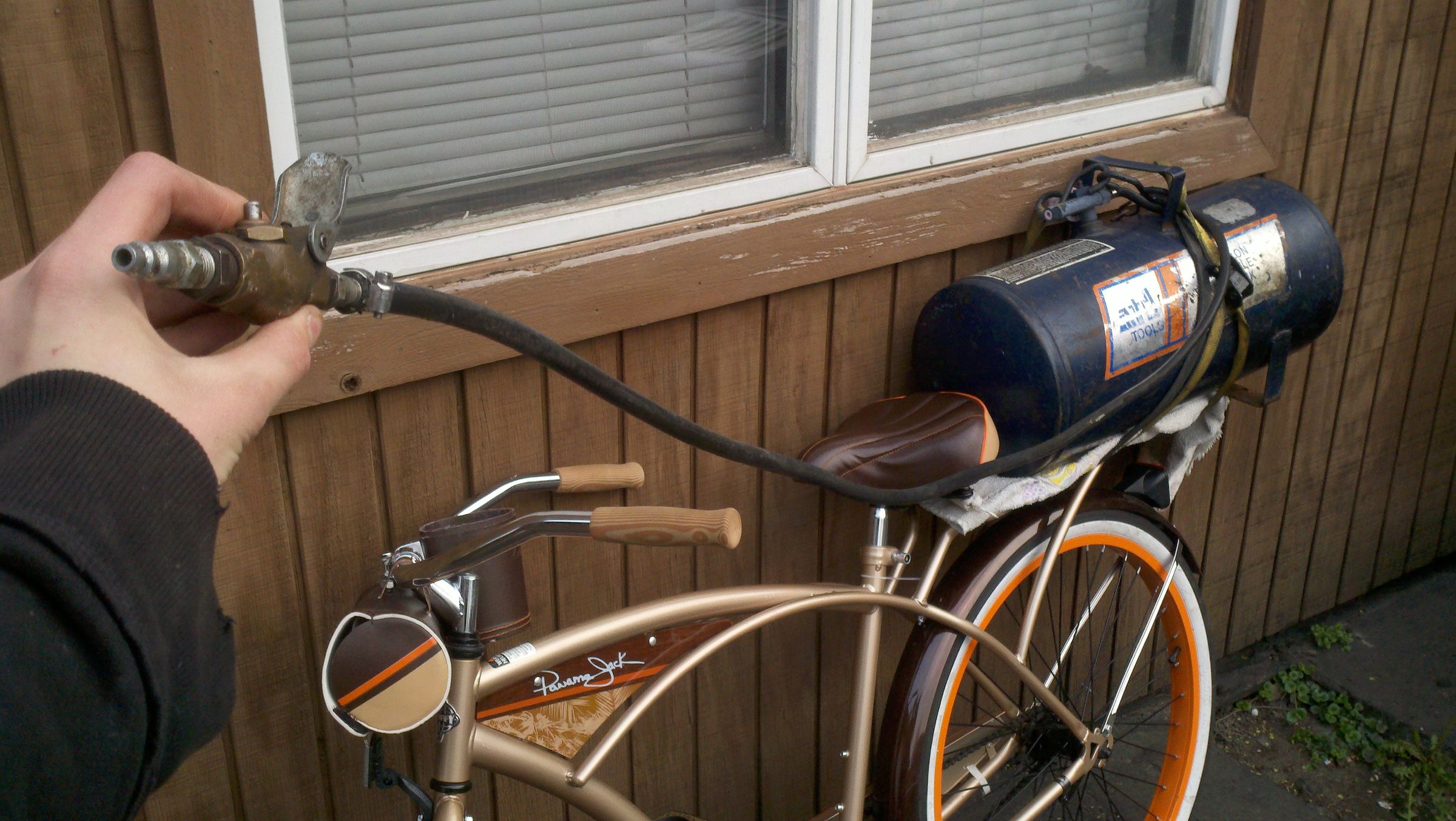 Extremely Loud Train Horn Bicycle 4 Steps (with Pictures) Instructables