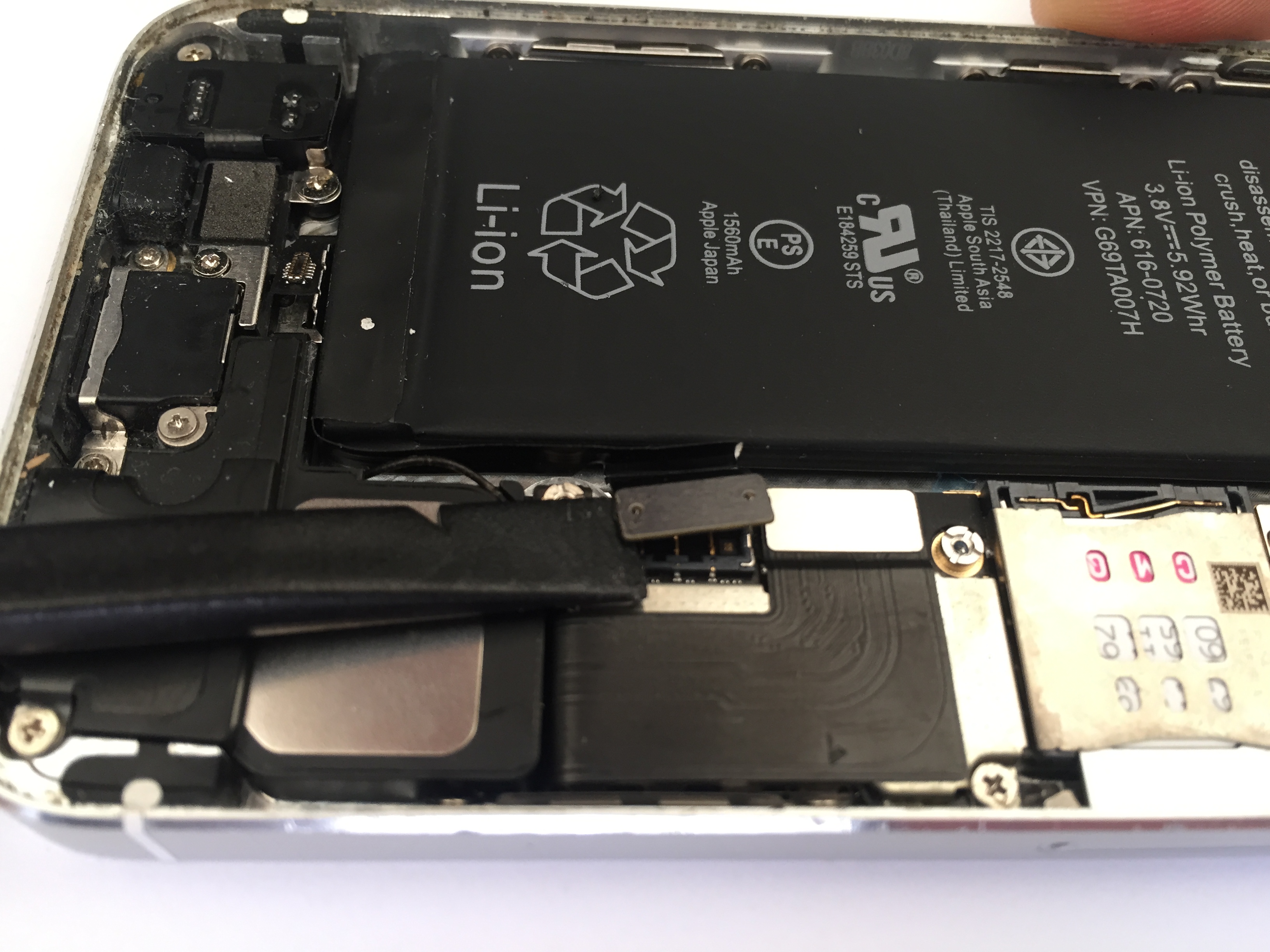 IPhone 5S & 5C Battery Replacement How To 9 Steps (with Pictures