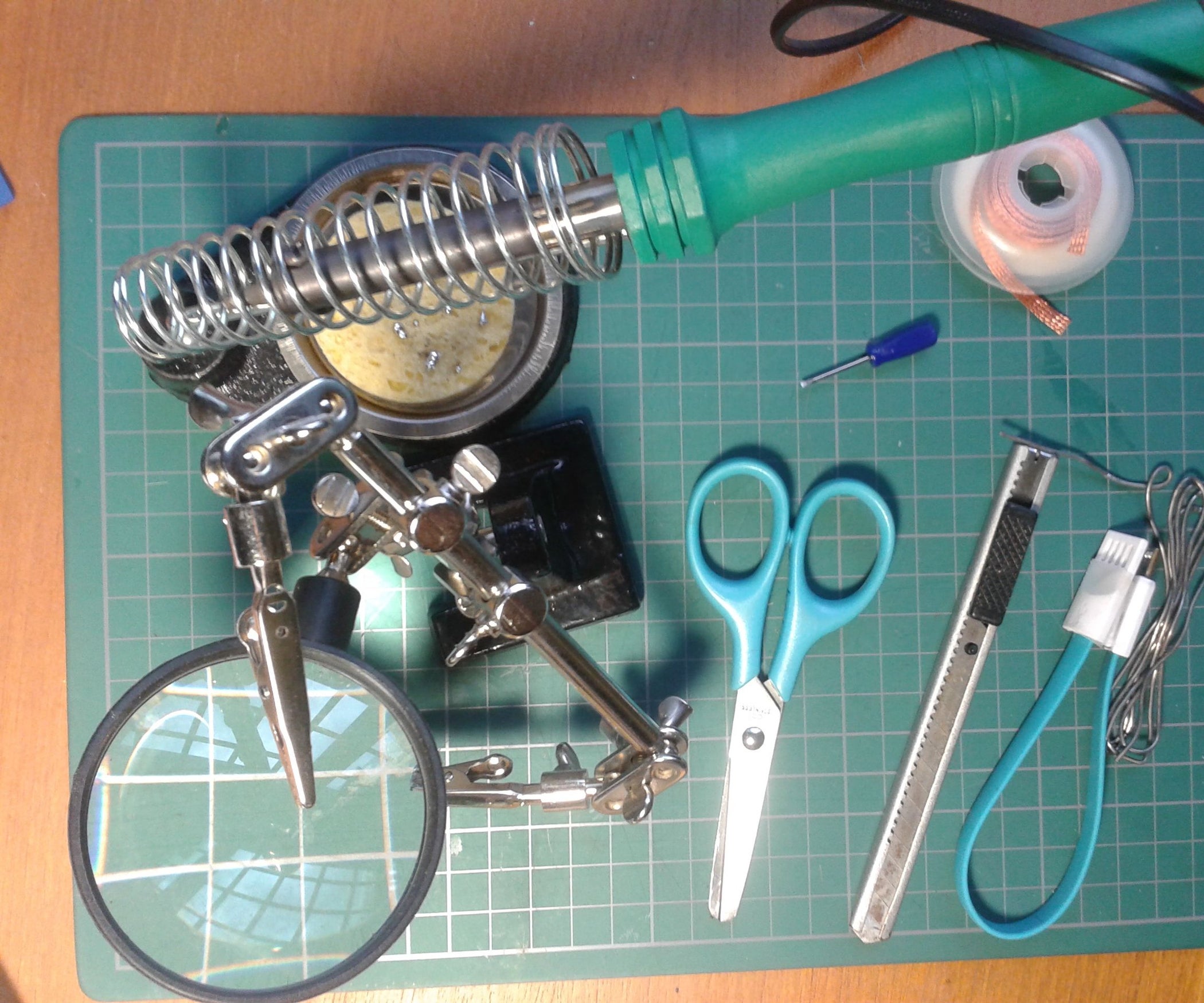 Shorten Your MicroUSB Cable 11 Steps Instructables