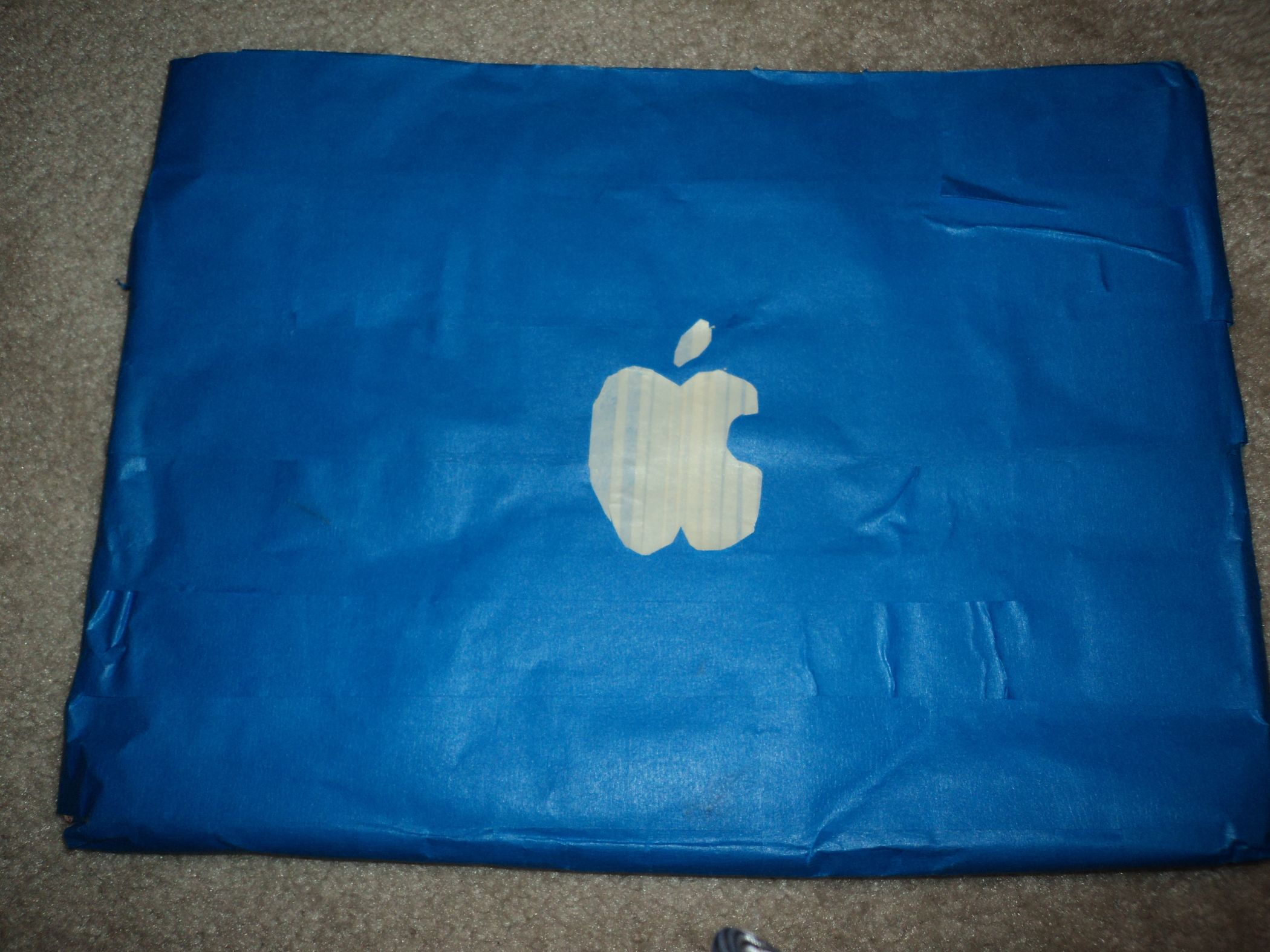 The NothingbutDucttape Laptop Bag ! 6 Steps Instructables