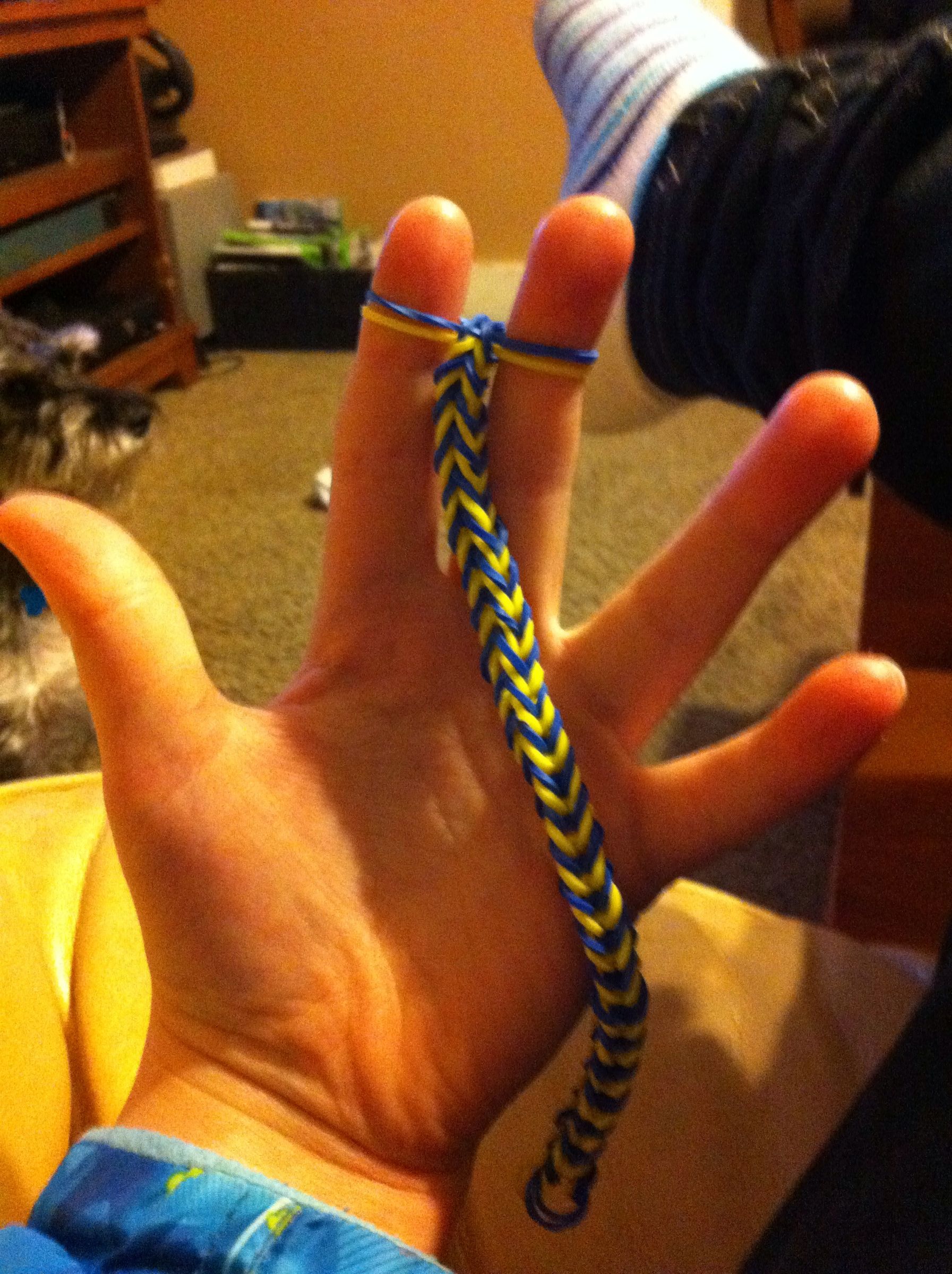 Rubber Band Bracelet Without Loom 6 Steps Instructables