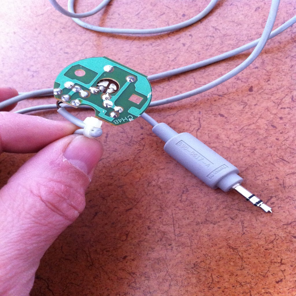 How do i wire condenser mics in stereo to plug into my computer