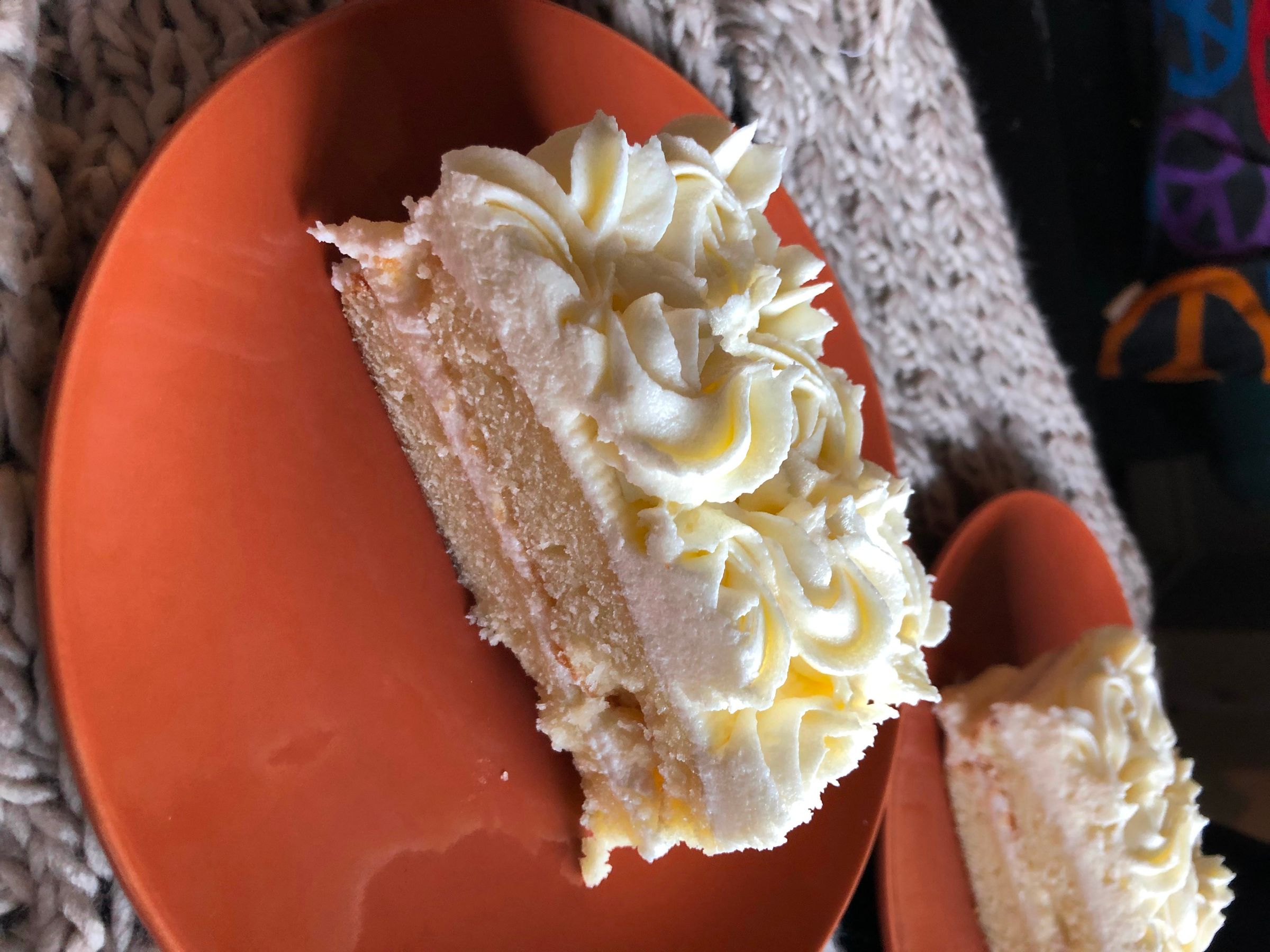 Pineapple Cake With Pineapple Buttercream Frosting 4 Steps (with Pictures) Instructables