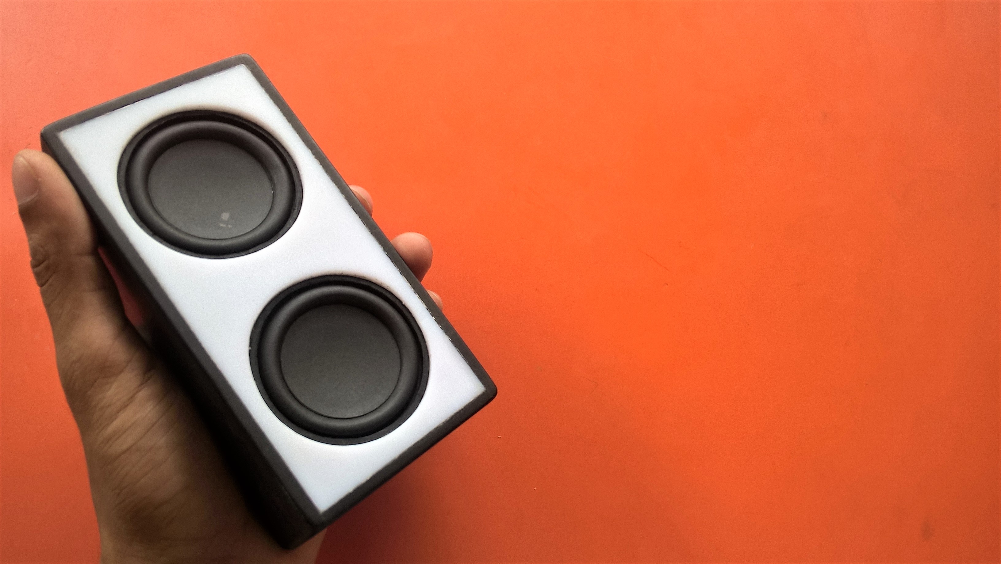 diy mini speaker box