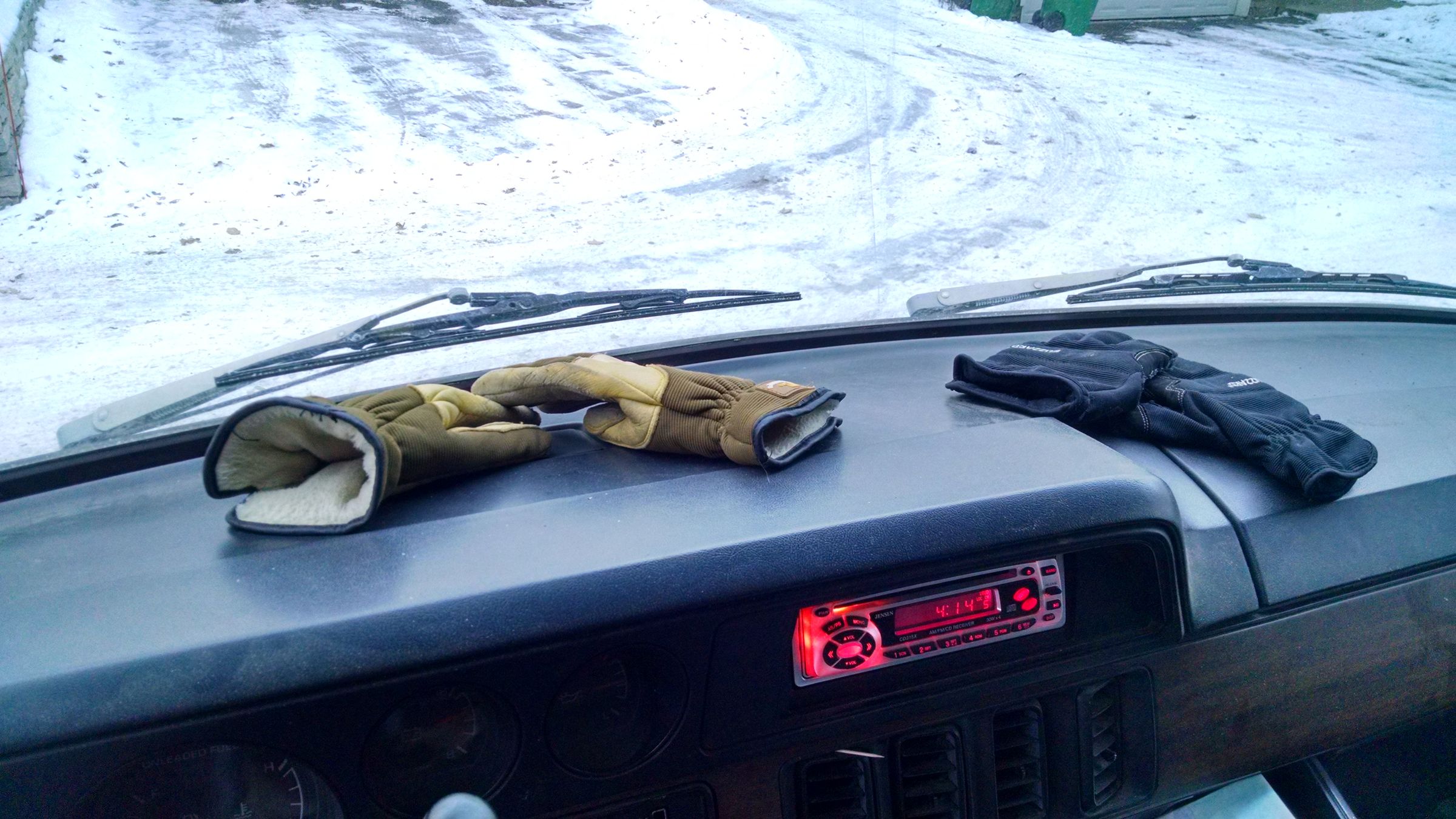 Dashboard Glove Dryer/Warmer 5 Steps (with Pictures) Instructables