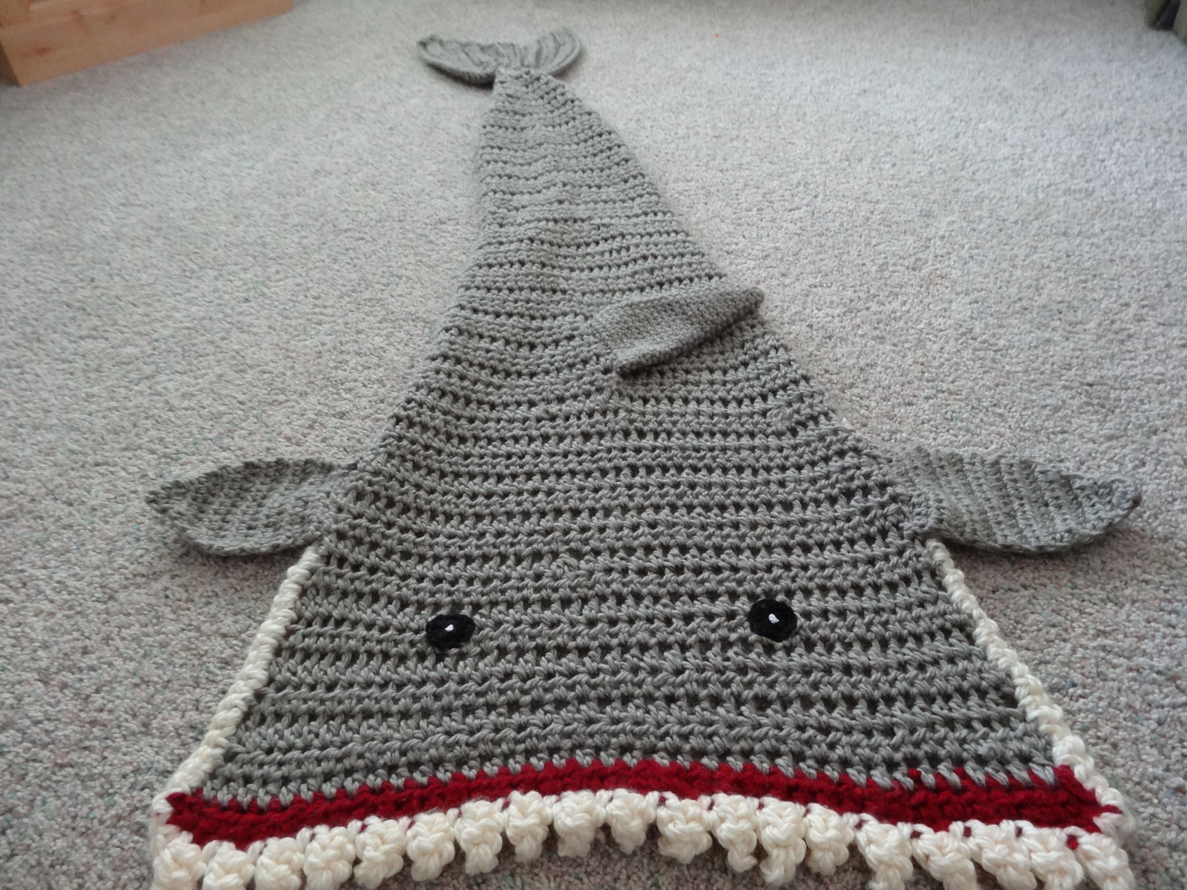 Crochet Shark Blanket 4 Steps (with Pictures) Instructables