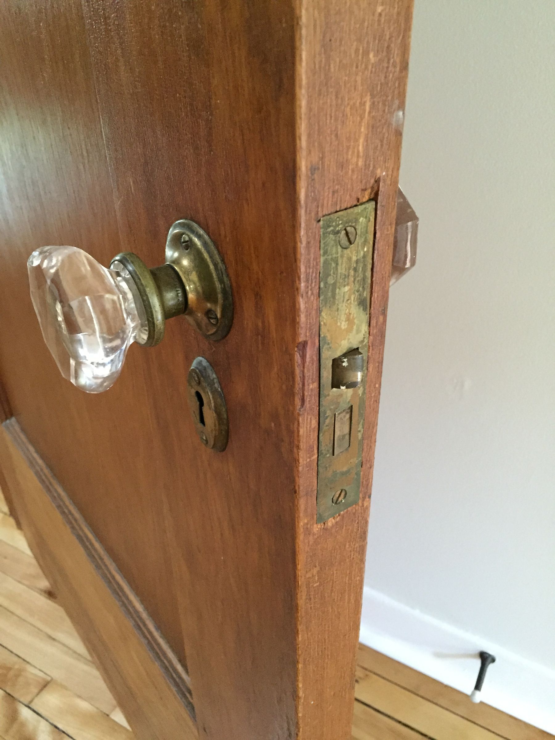 Fix a Broken Doorknob Latch With a Rubber Band 6 Steps (with Pictures