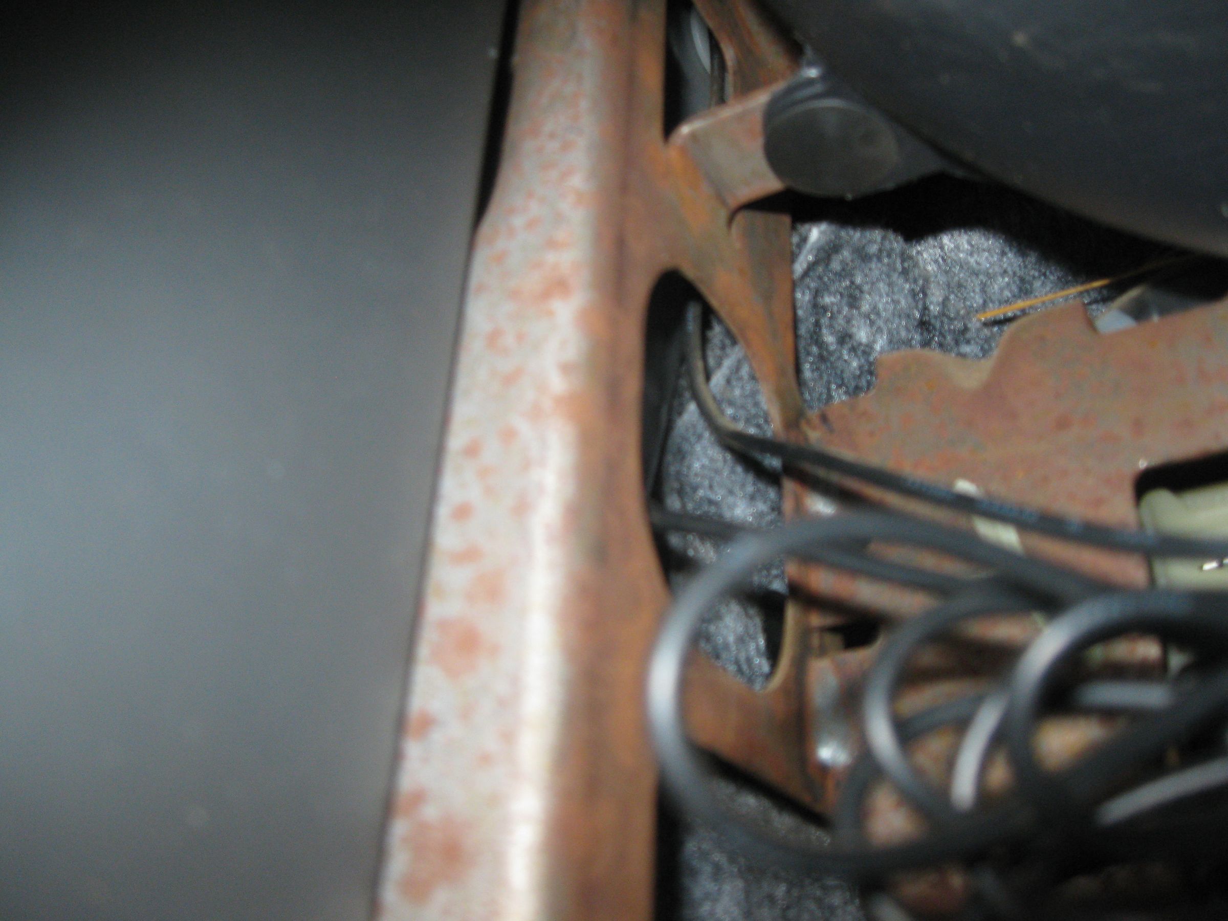 How to Remove a GPS Disabler From a Vehicle. 6 Steps Instructables