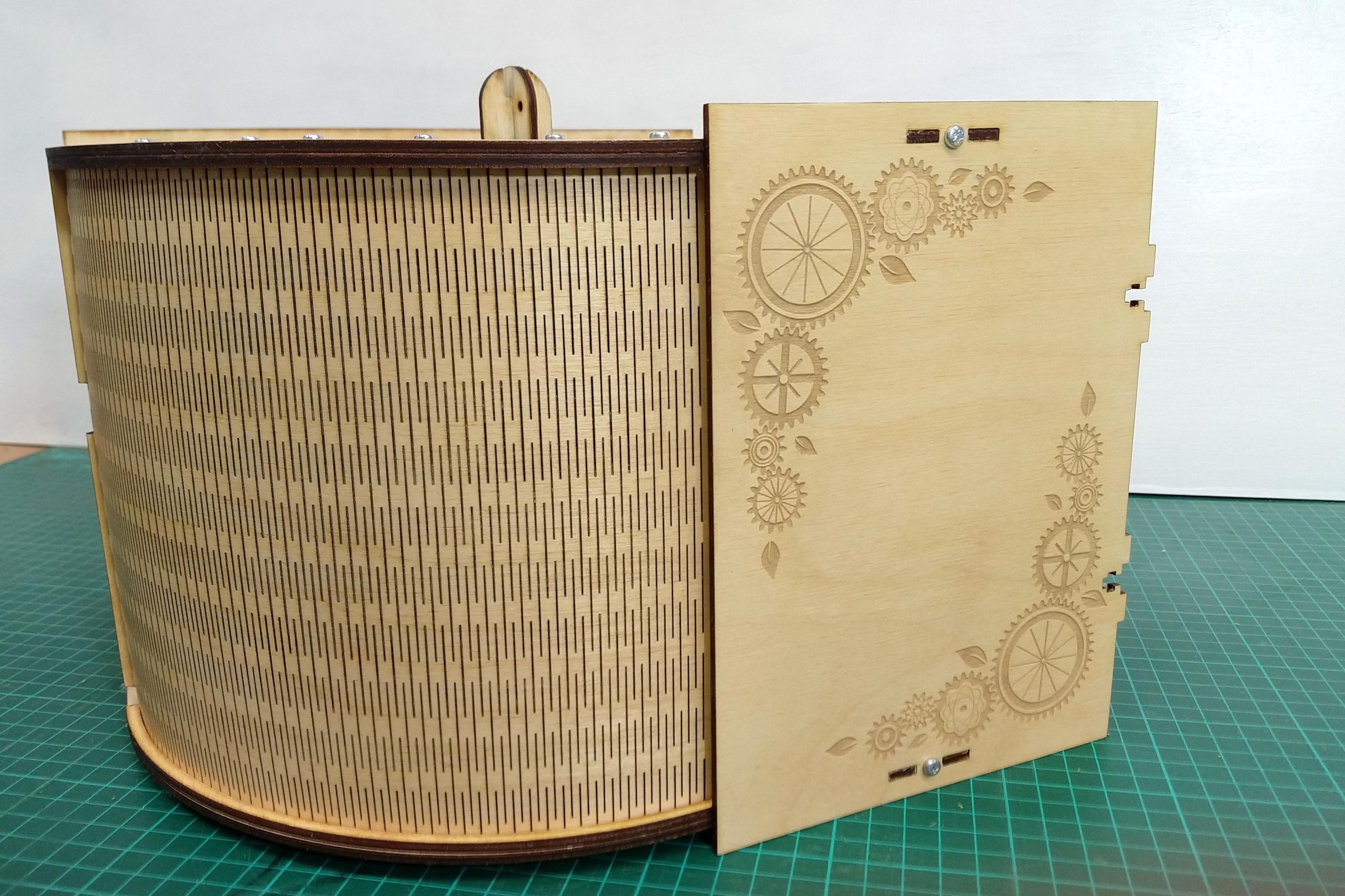 Laser Cut Zoetrope 6 Steps (with Pictures) Instructables
