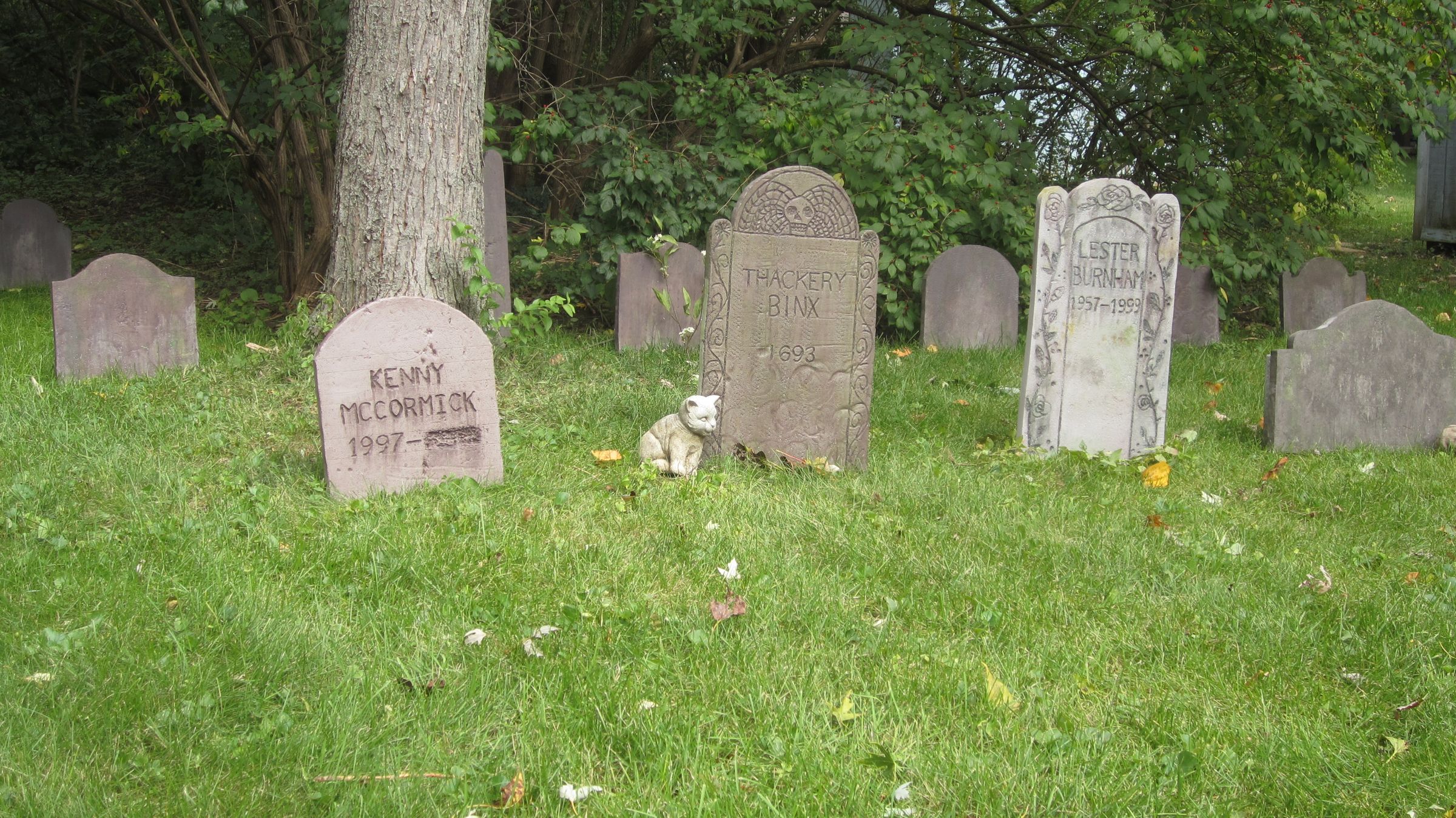 Large Halloween Tombstones 2022 Decorative Halloween Tombstones 13 Steps Instructables