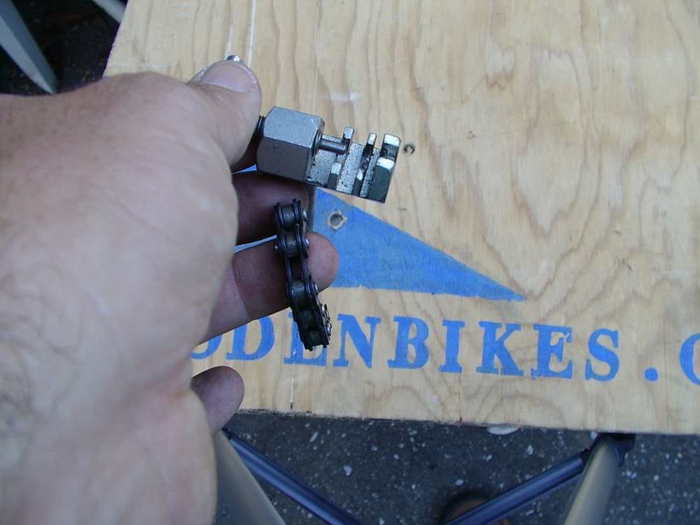 Using a Bike Chain Tool 7 Steps Instructables