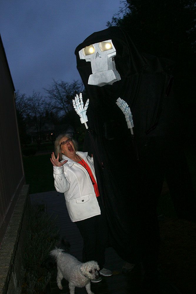 10 foot tall grim reaper costume & puppet DIY Project DIY Project Image