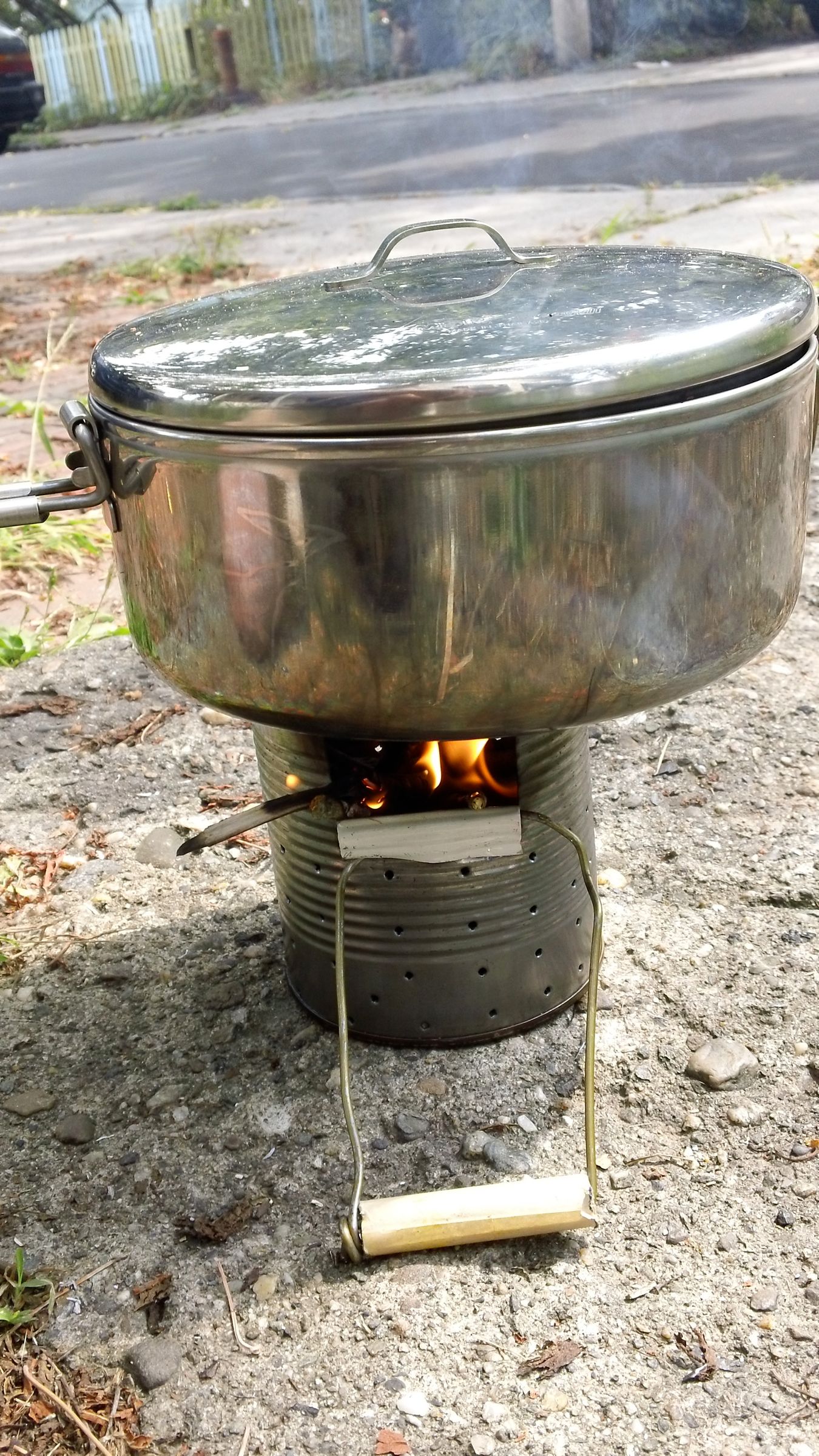 Tin Can Camping Stove 9 Steps (with Pictures) Instructables