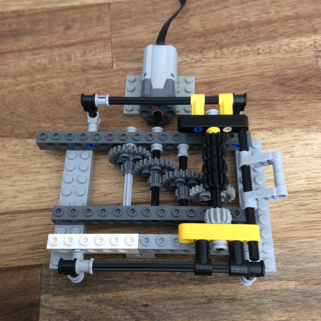 How To Make An Easy Customisable Lego Transmission Part 1 : 4 Steps -  Instructables