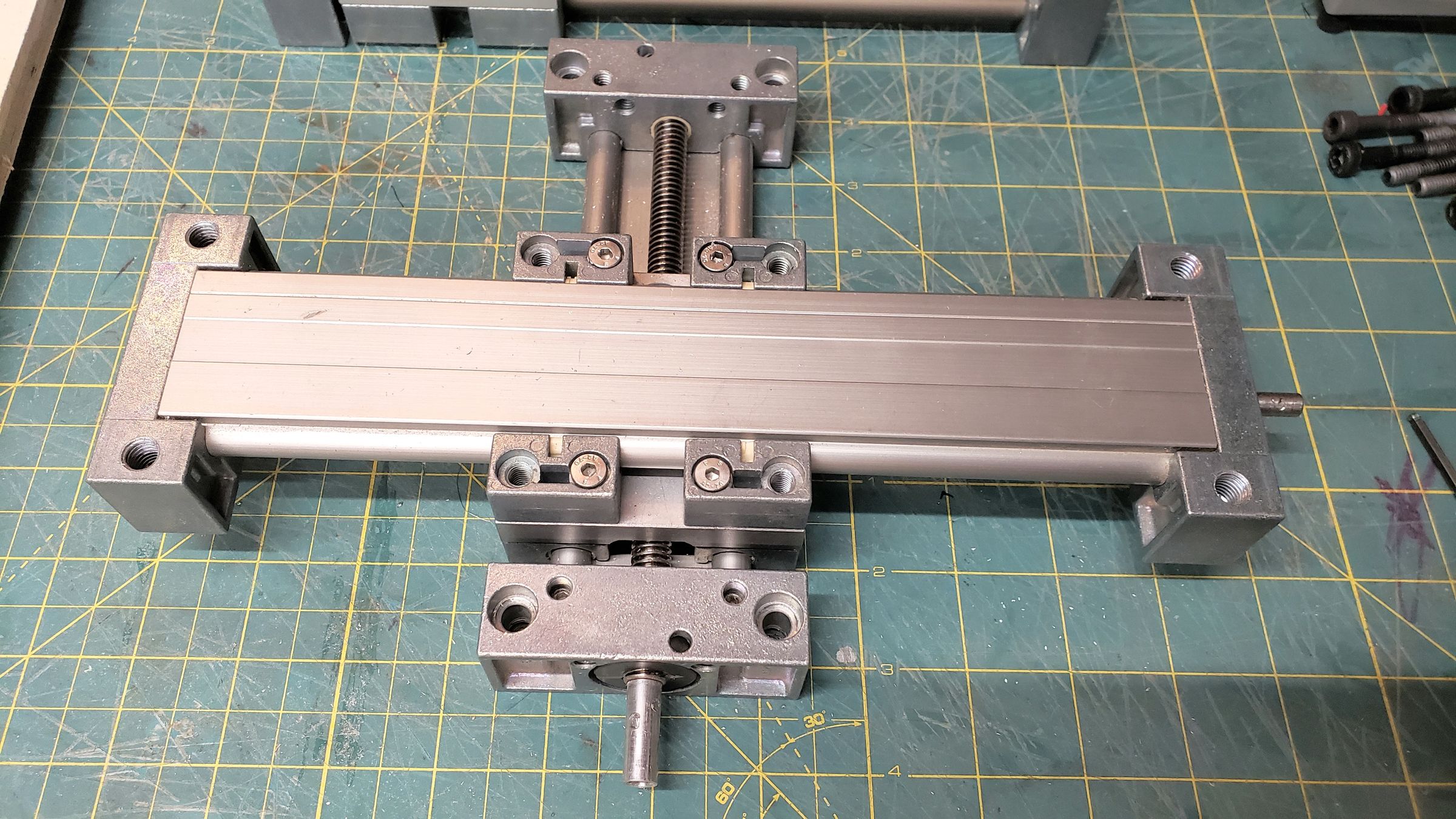 Benchtop Micro Milling Machine : 7 Steps (with Pictures) - Instructables