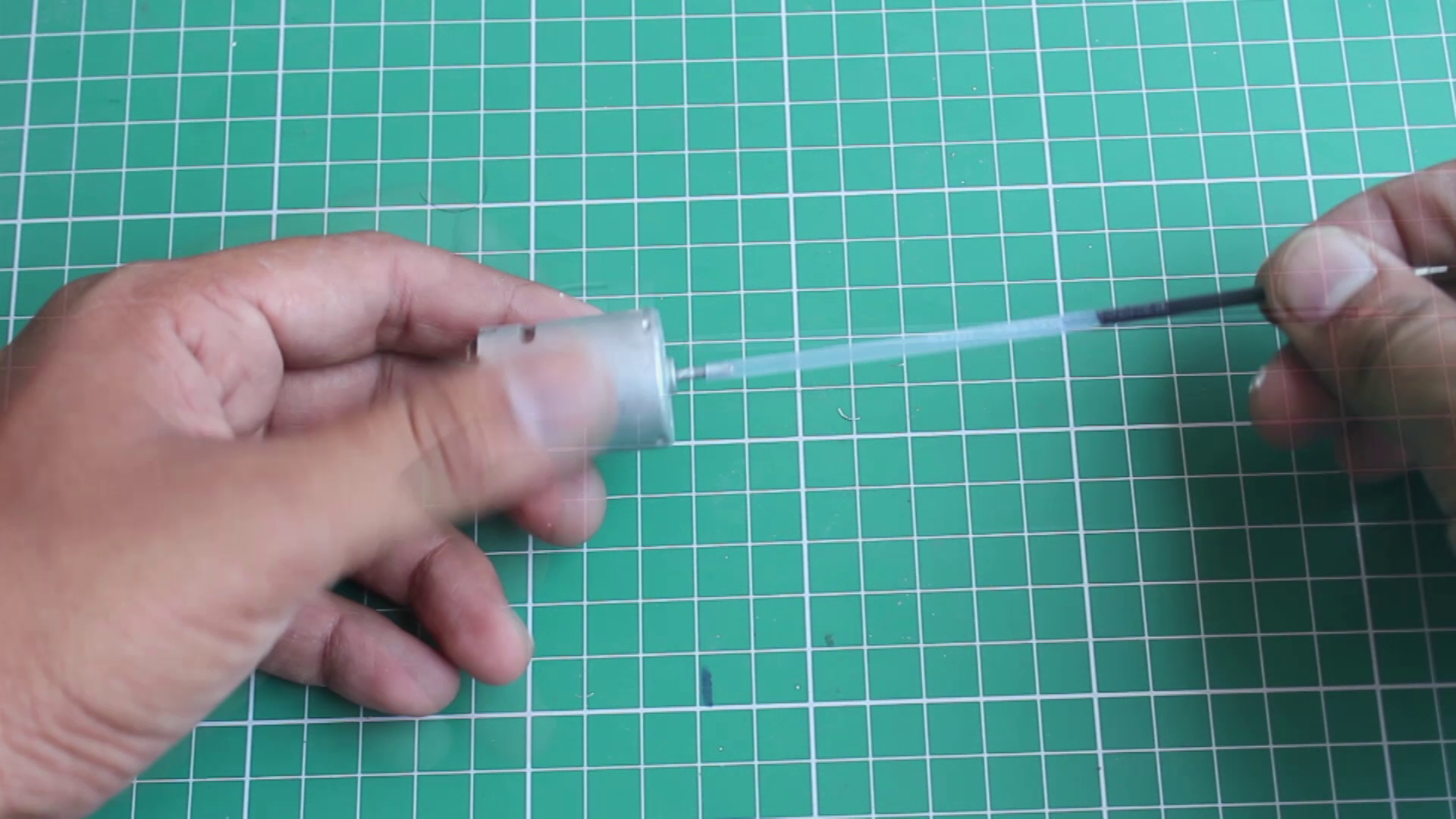 How to Make Vacuum Cleaner Using Plastic Bottle at Home 7 Steps