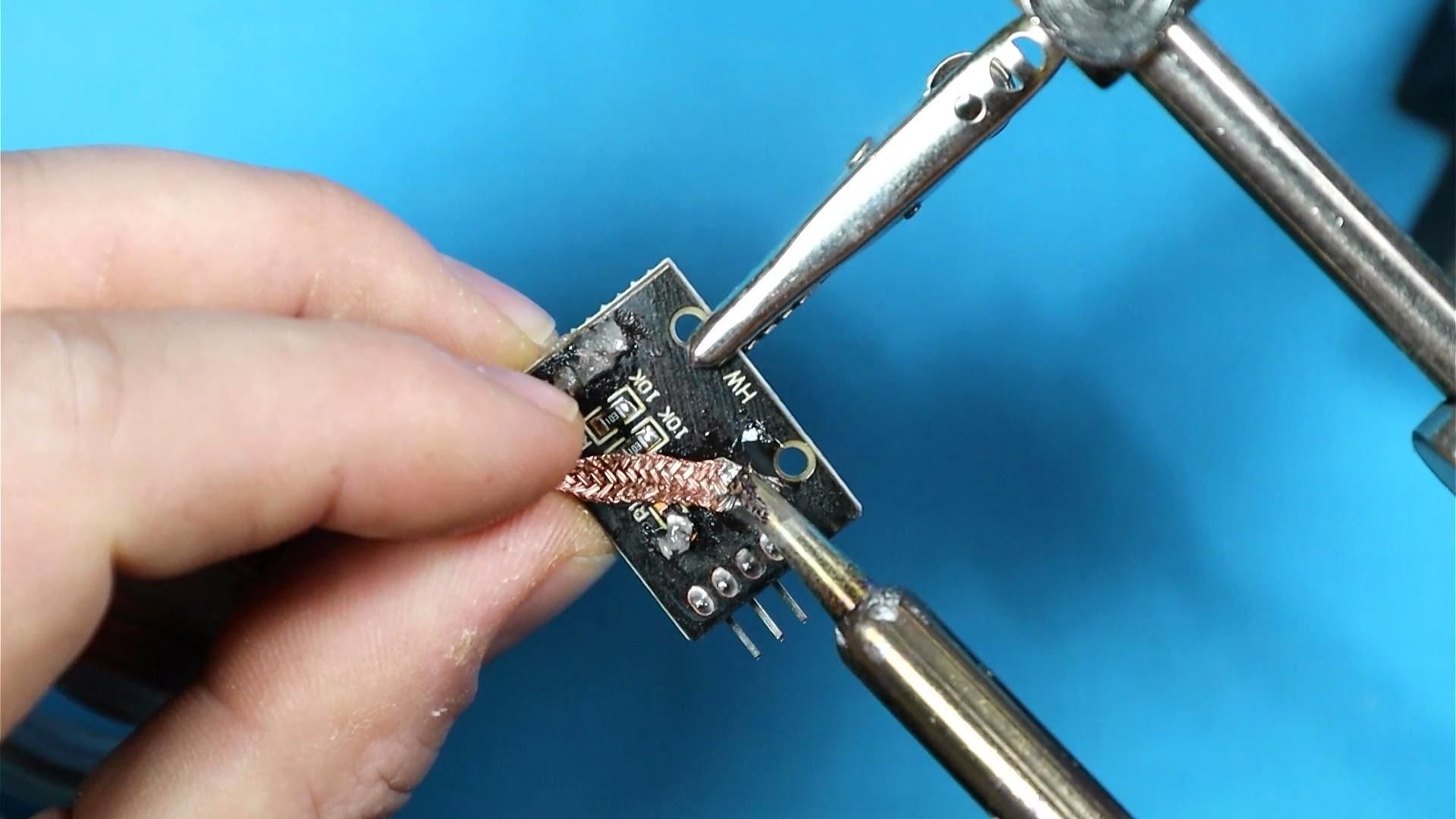 How to Replace the Rotary Encoder on a Car Radio 5 Steps (with Pictures) Instructables