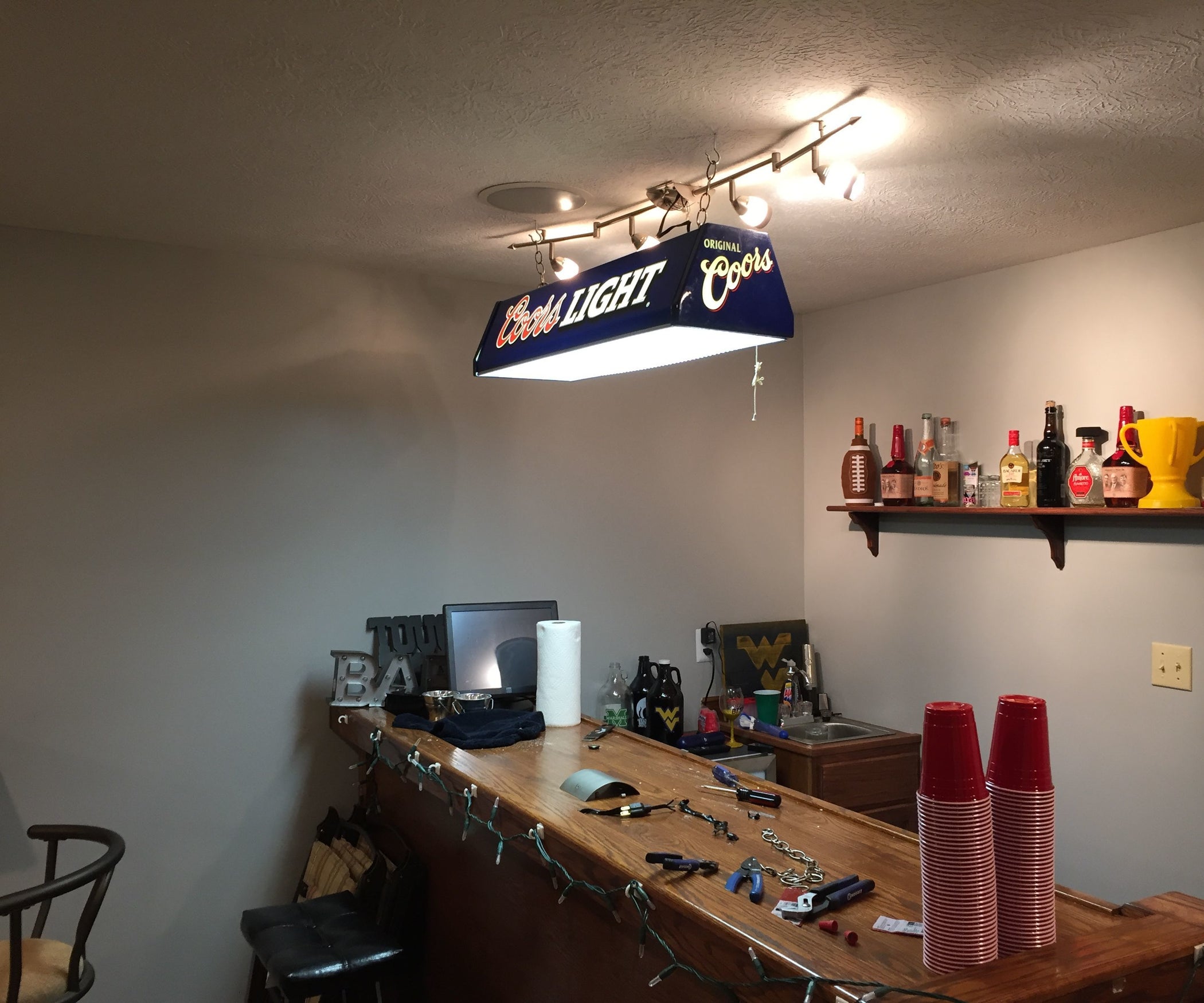 Repurposed Pool Table Light Bar Light 4 Steps Instructables
