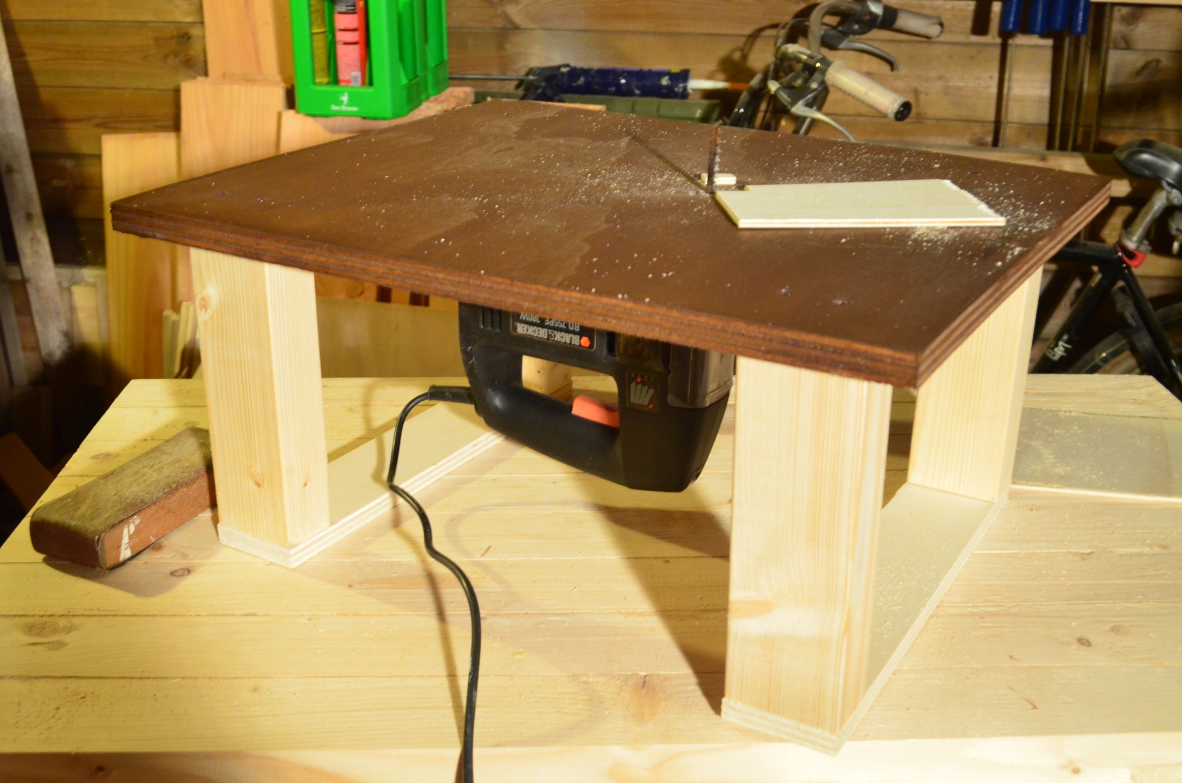 Homemade Jigsaw Table - Instructables