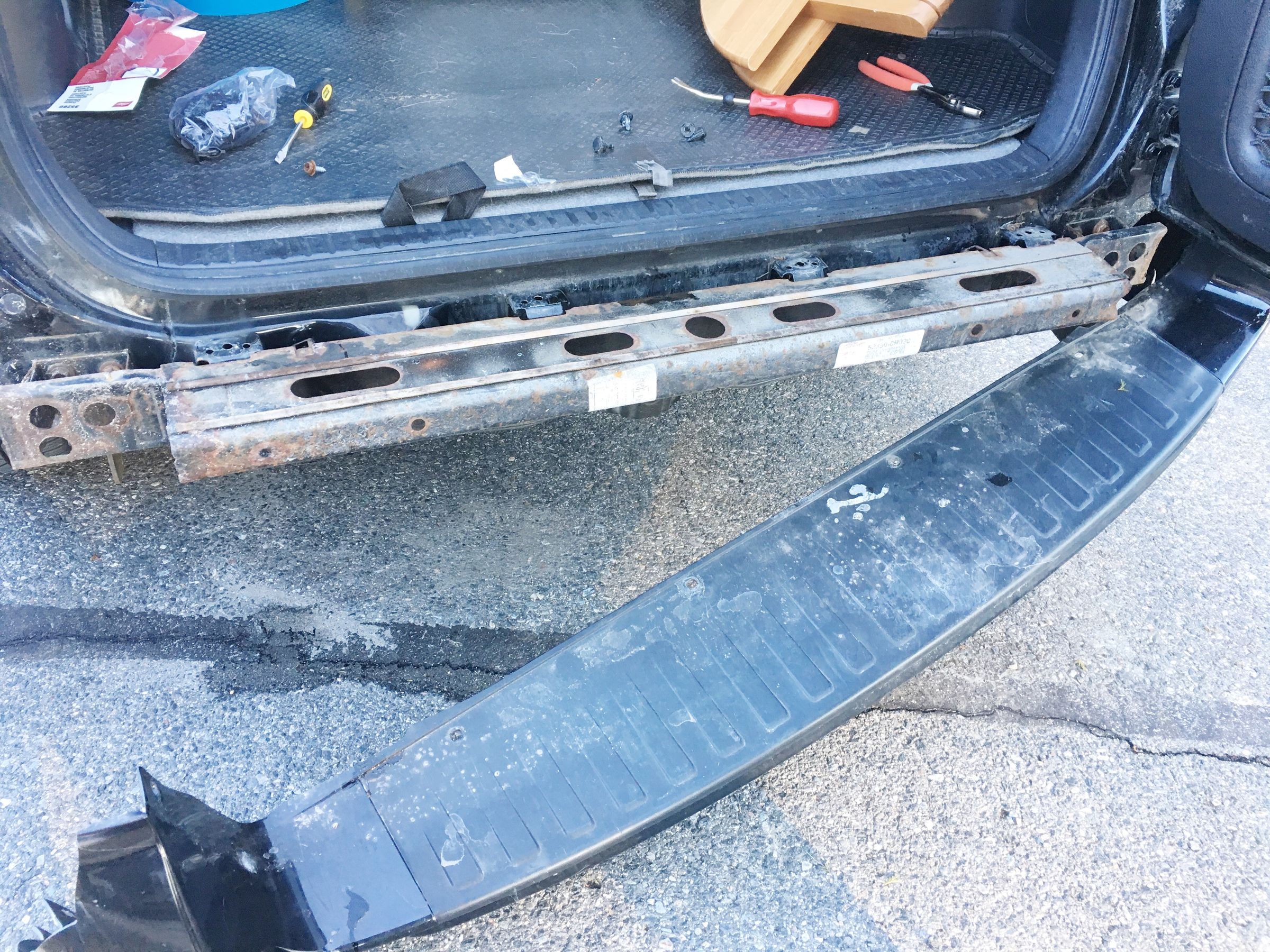 DIY Auto Repairs: Rear Bumper Cover : 6 Steps (with Pictures) -  Instructables