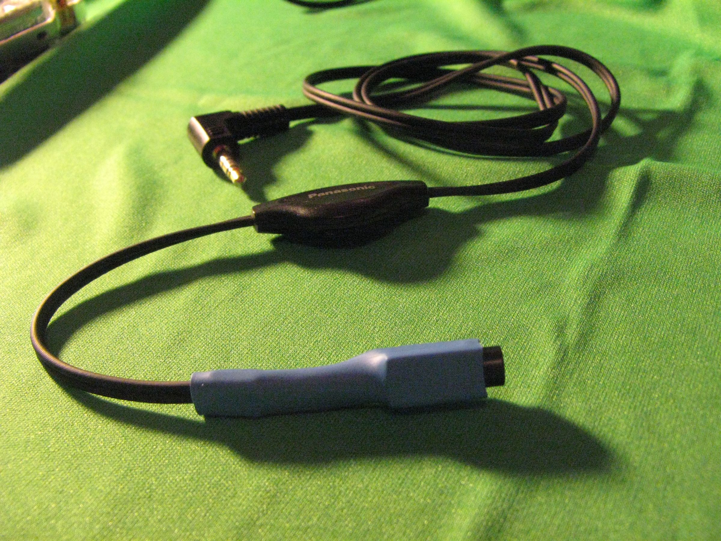 Universal Earbud/Headphone Volume Control 8 Steps (with Pictures