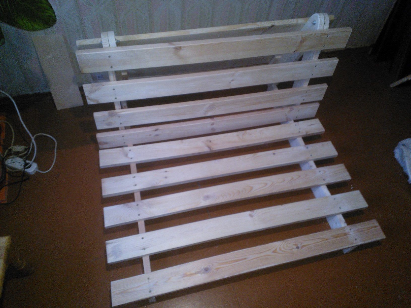 How To Make A Fold Out Sofa Futon Bed Frame 14 Steps With Pictures Instructables