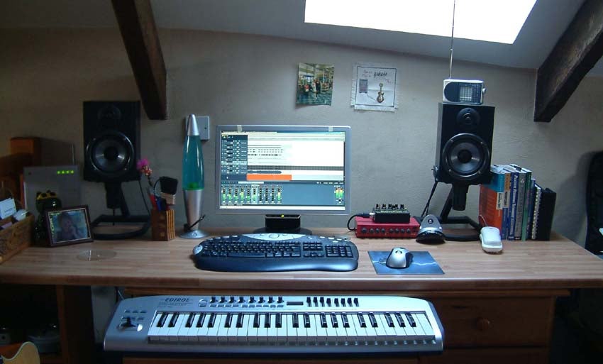 The Around the House Junk Recording Studio!!! 4 Steps Instructables