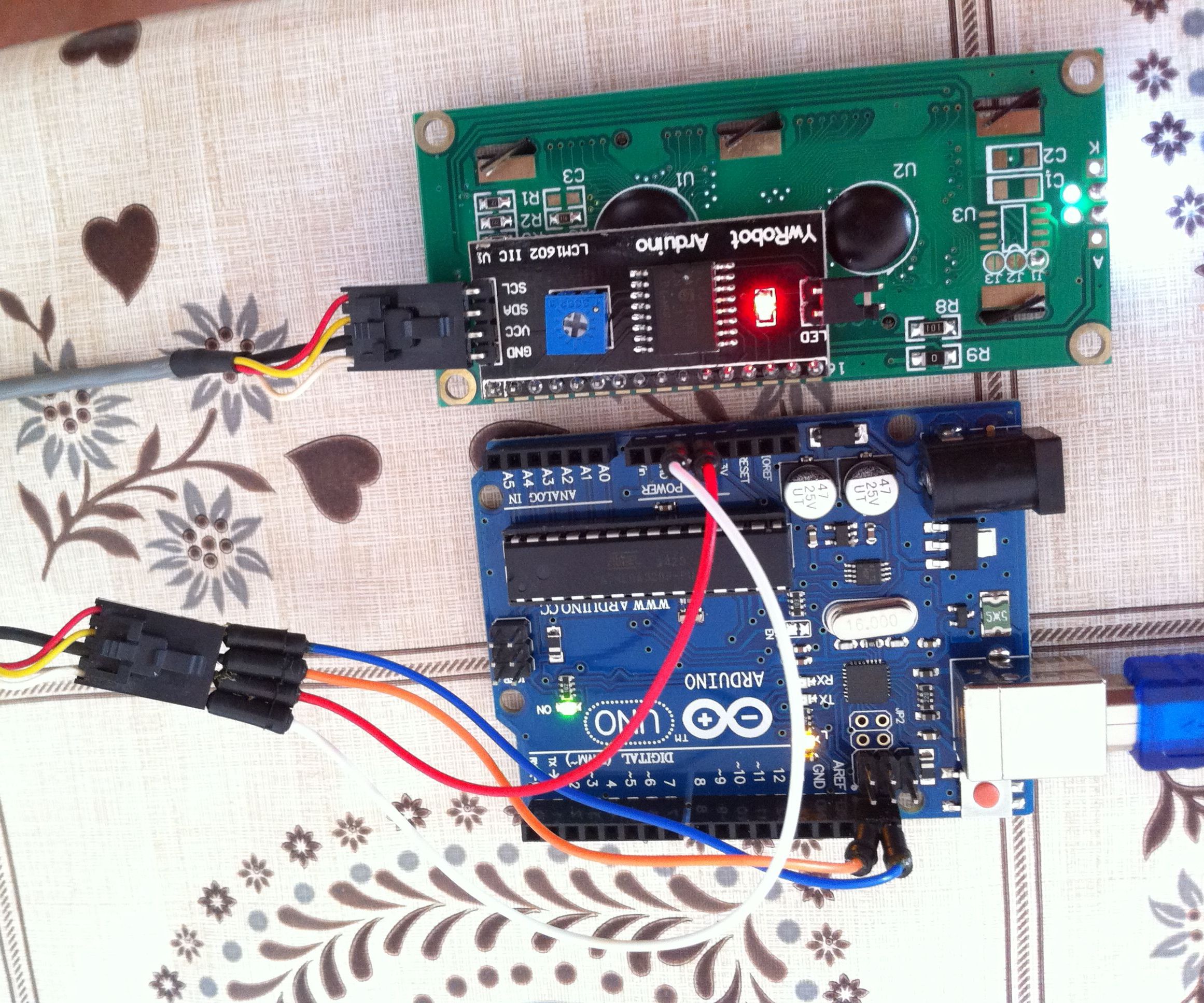16x2 LCD I2C YwRobot LCM1602 IIC 